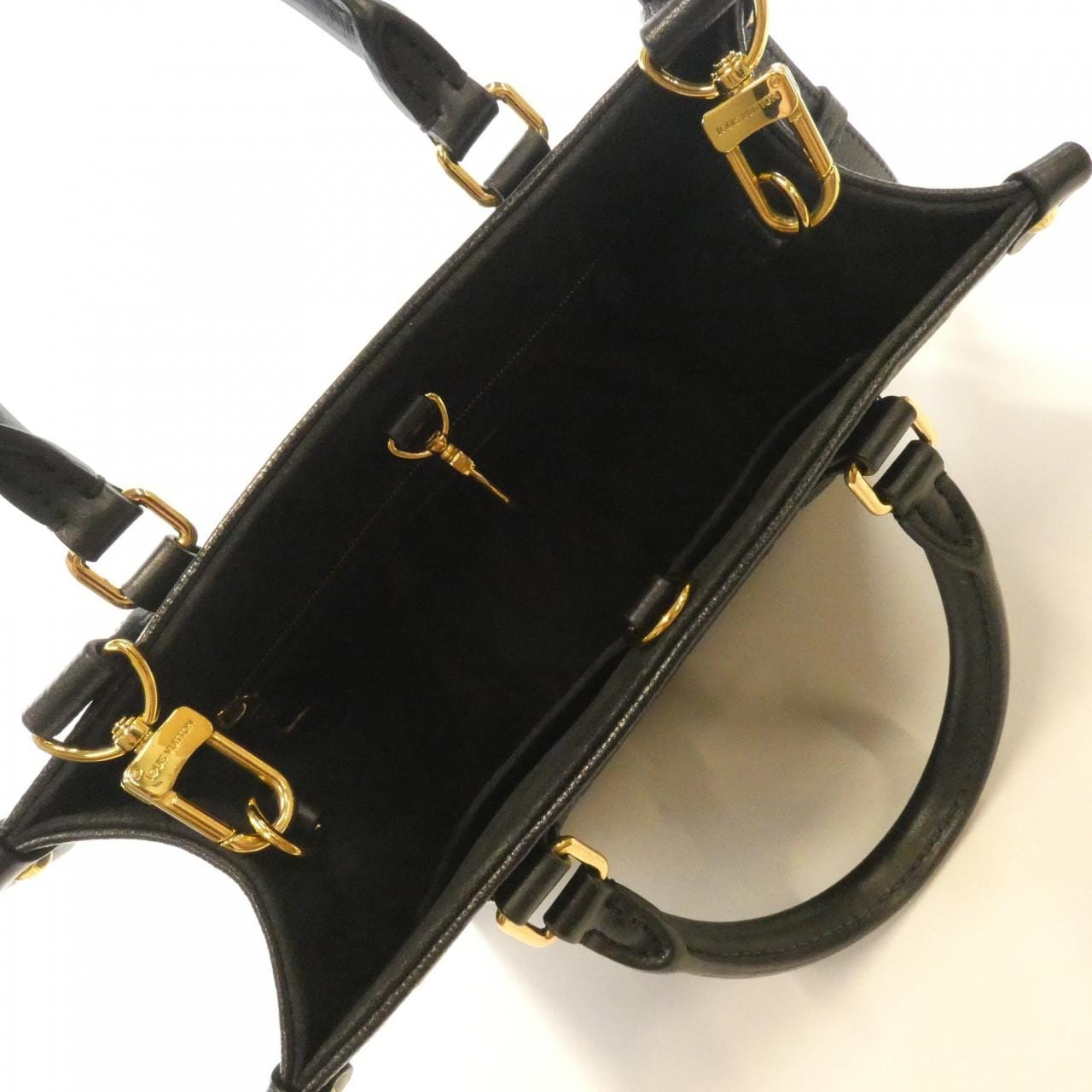 ルイヴィトン モノグラム アンプラント オンザゴー PM M45653 バッグ