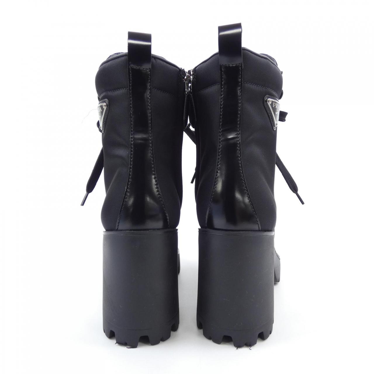 プラダ PRADA ブラッシュドレザー 1T239N トライアングルロゴ ブーツ