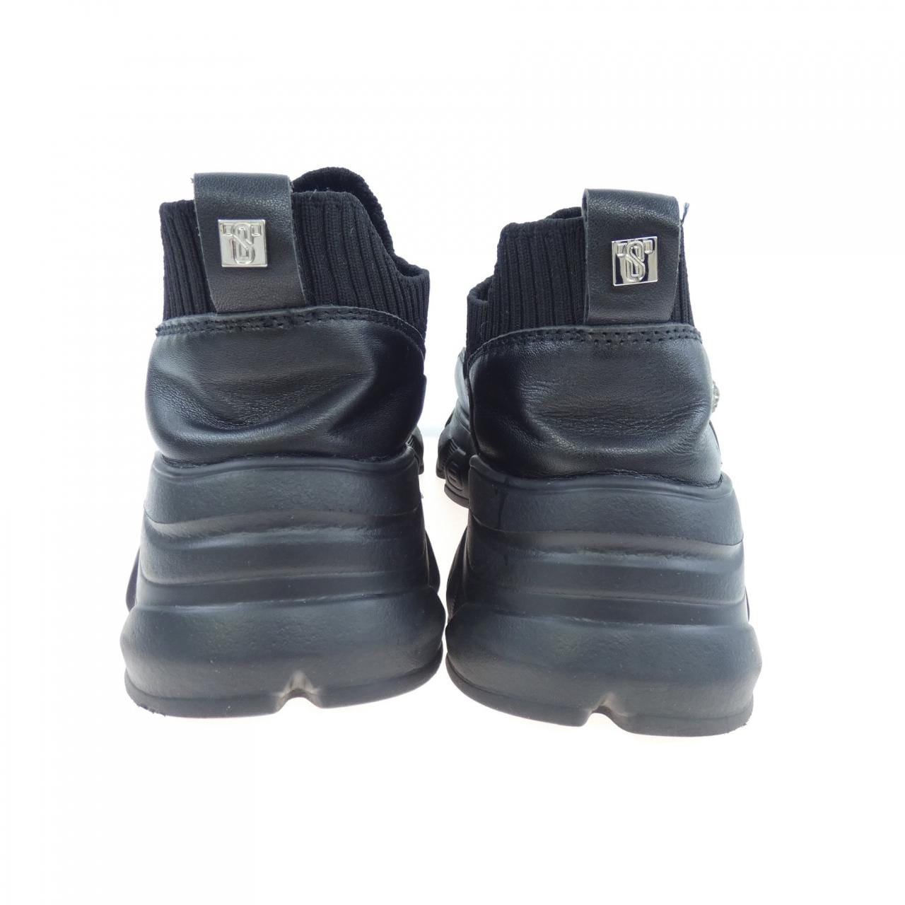 スタッカート STACCATO スニーカー