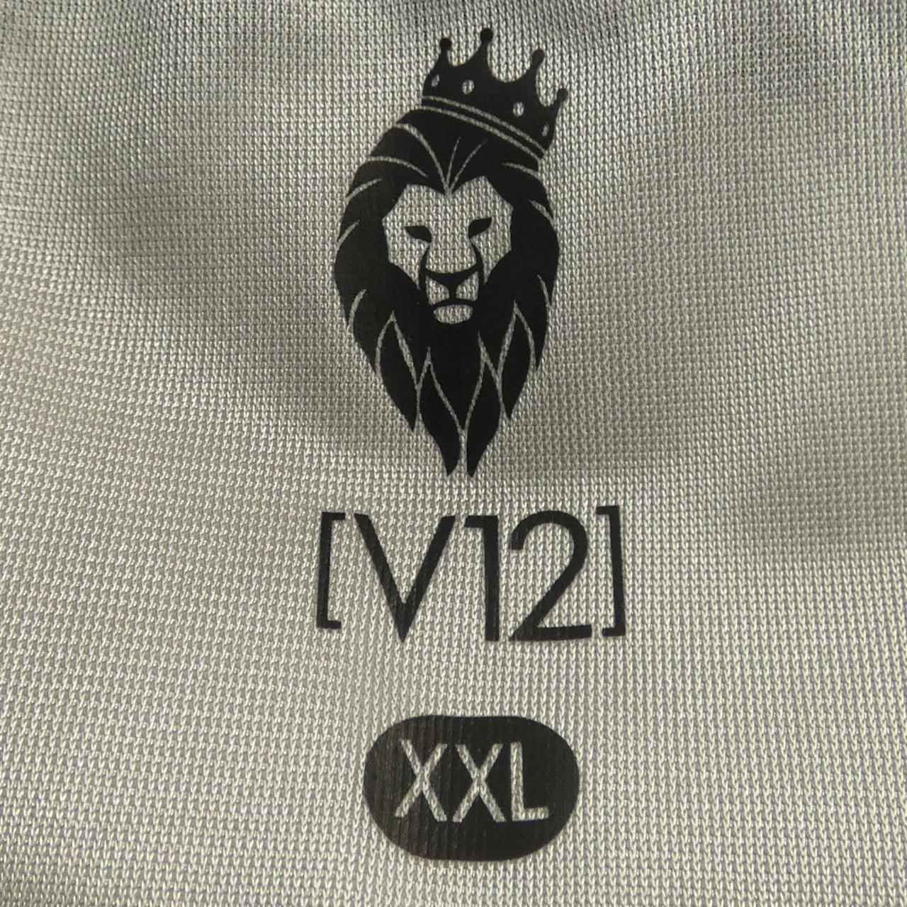 V12 トップス