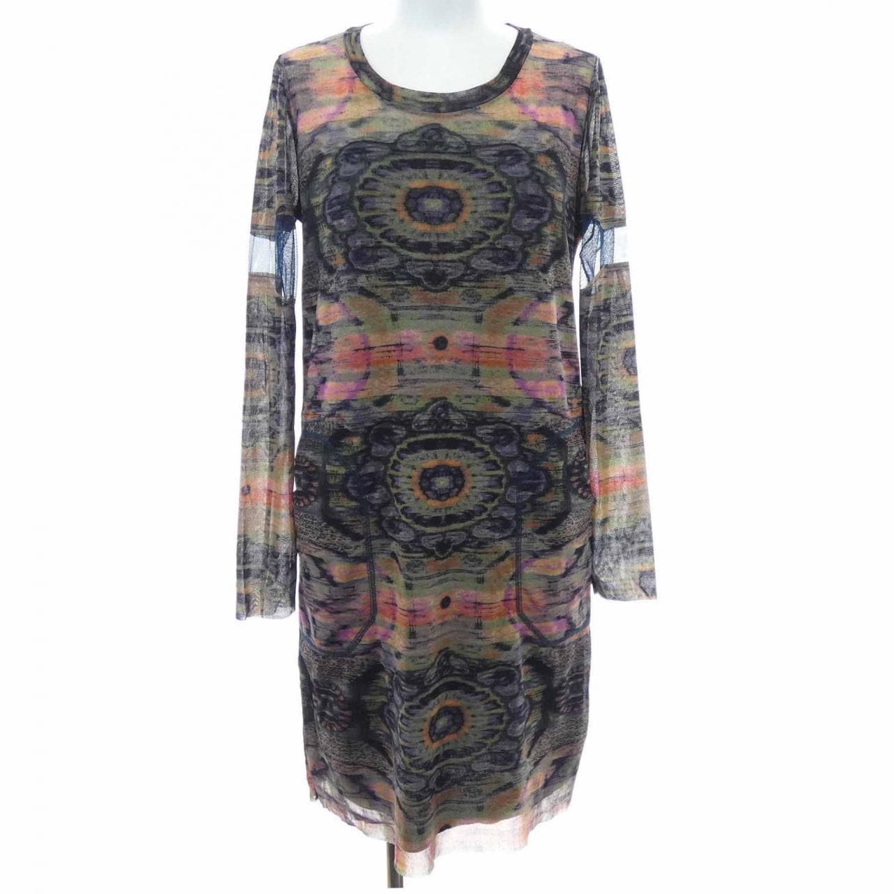 ヴィヴィアンタム VIVIENNE TAM ワンピース