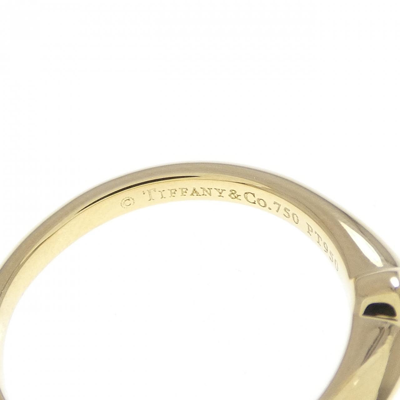 ティファニー クラシックソリティア リング 0.18CT