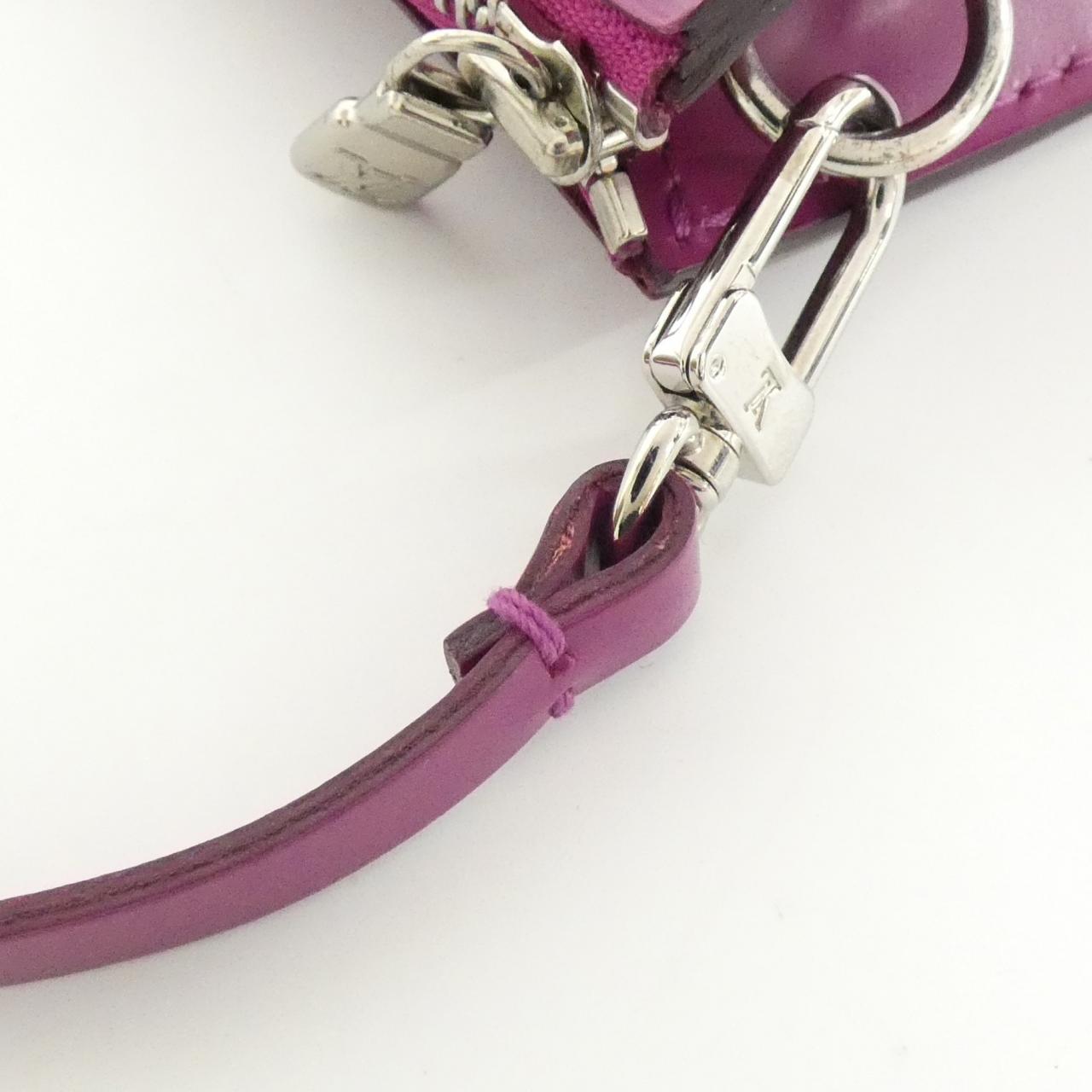 ルイヴィトン エピ ポシェット アクセソワール 24cm M5298L アクセサリーポーチ