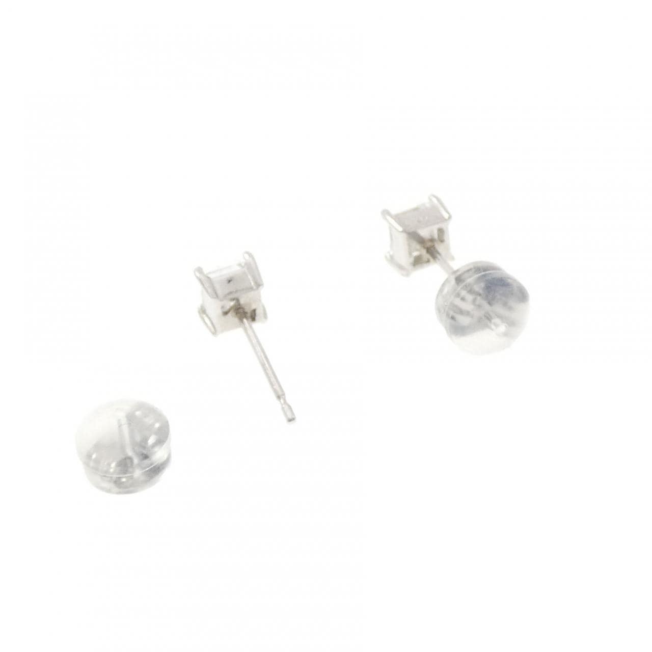 PT900 ソリティア ダイヤモンド ピアス 0.611CT