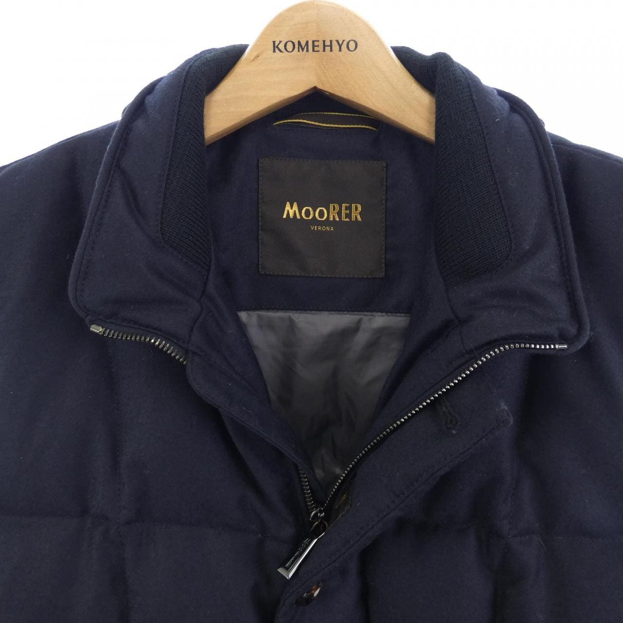 MOORER down vest