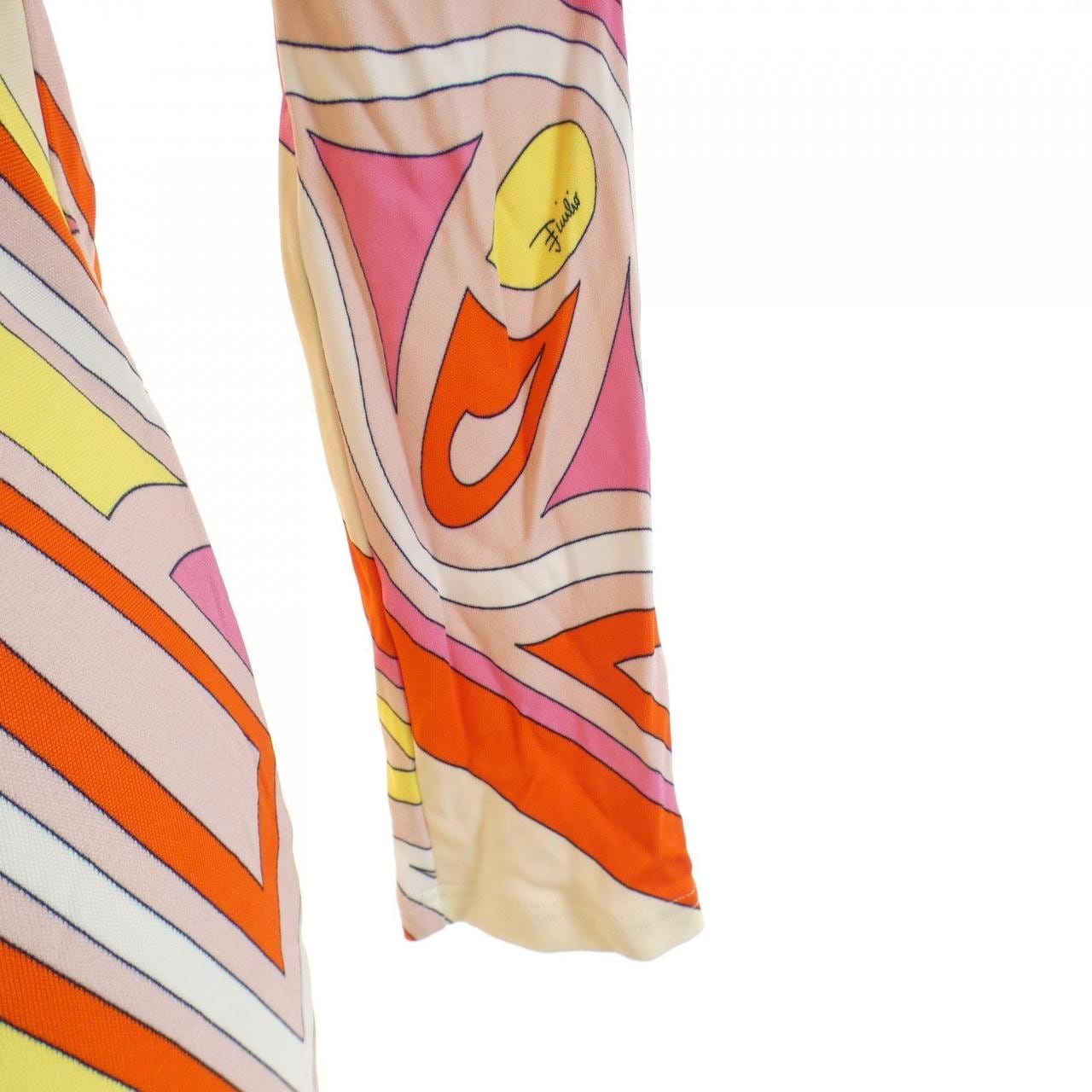 エミリオプッチ EMILIO PUCCI トップス