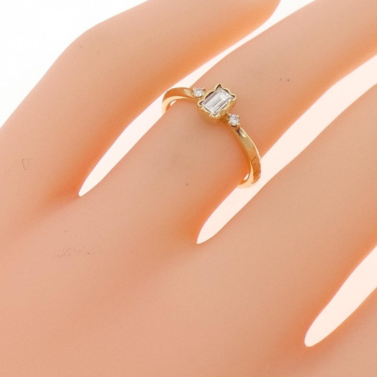 アガット ダイヤモンド リング 0.15CT