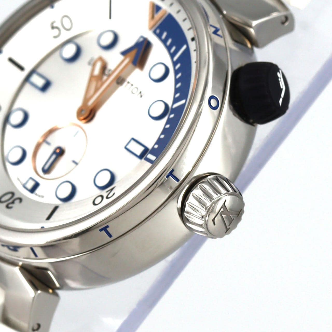 【ノーメンテナンス特価】ルイヴィトン タンブールストリートダイバーパシフィックホワイト QA124 SS クォーツ