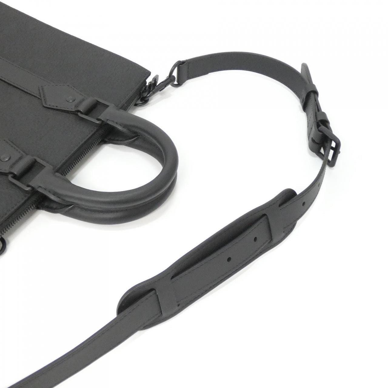 ルイヴィトン トリヨン モノグラム サック プラ クロス M21884 バッグ