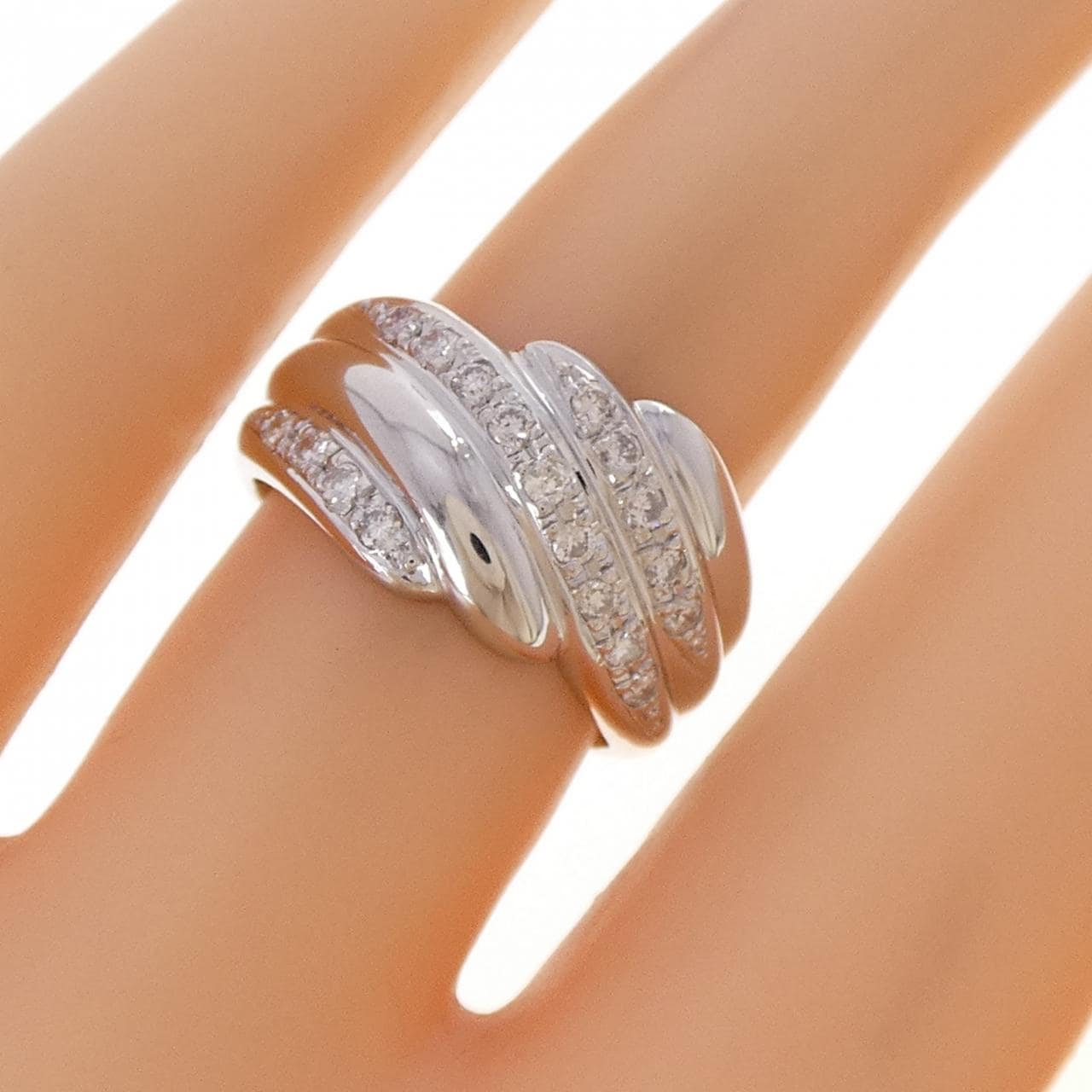PT900 ダイヤモンド リング 0.30CT