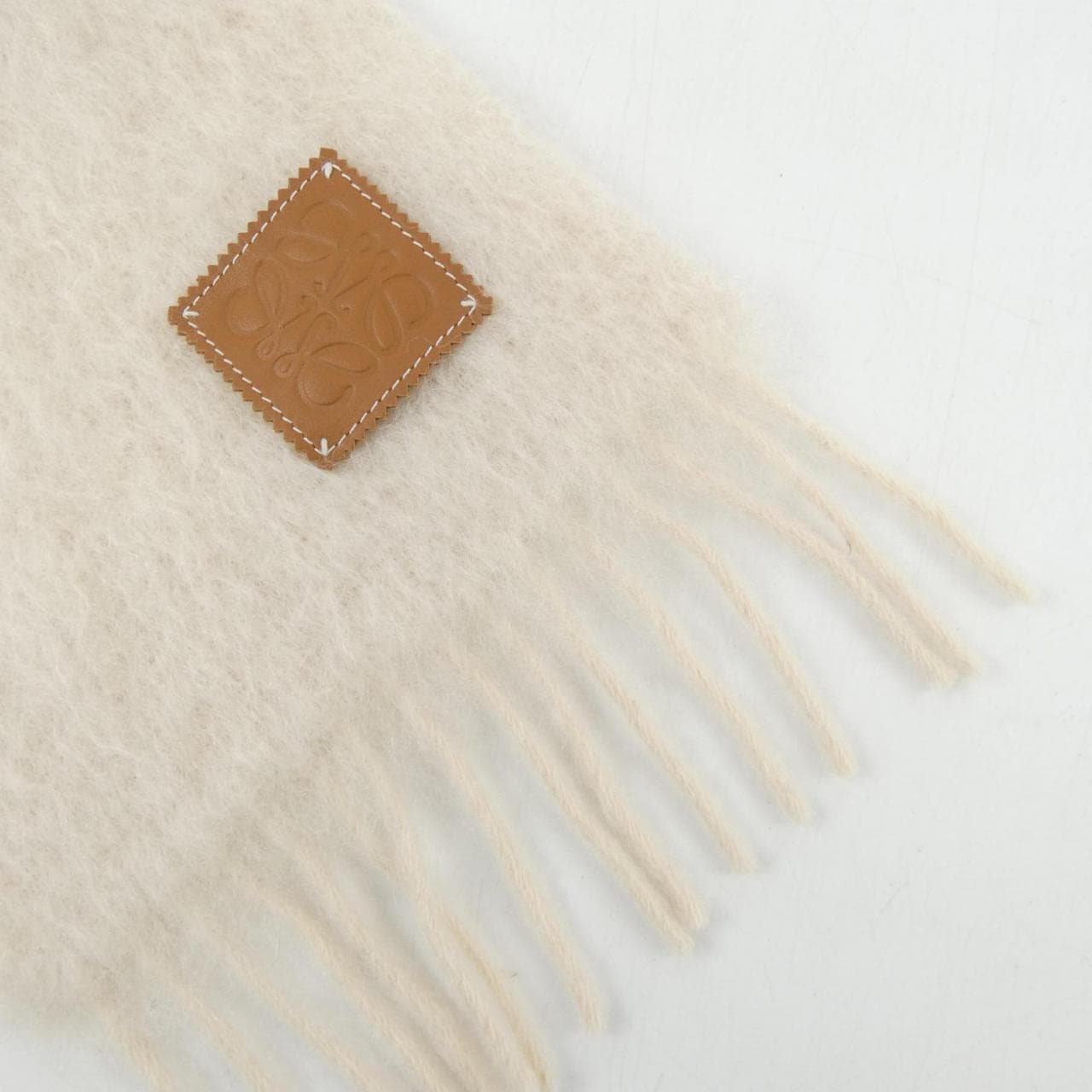 ロエベ LOEWE F65525KX01 MUFFLER