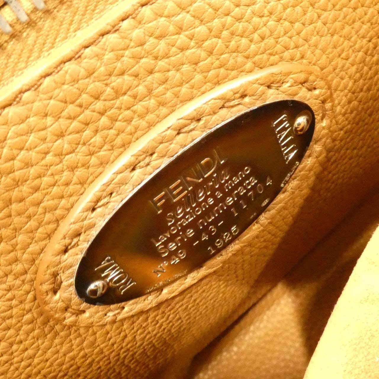 FENDI Selleria Peekaboo 8BN226 Q0J Bag