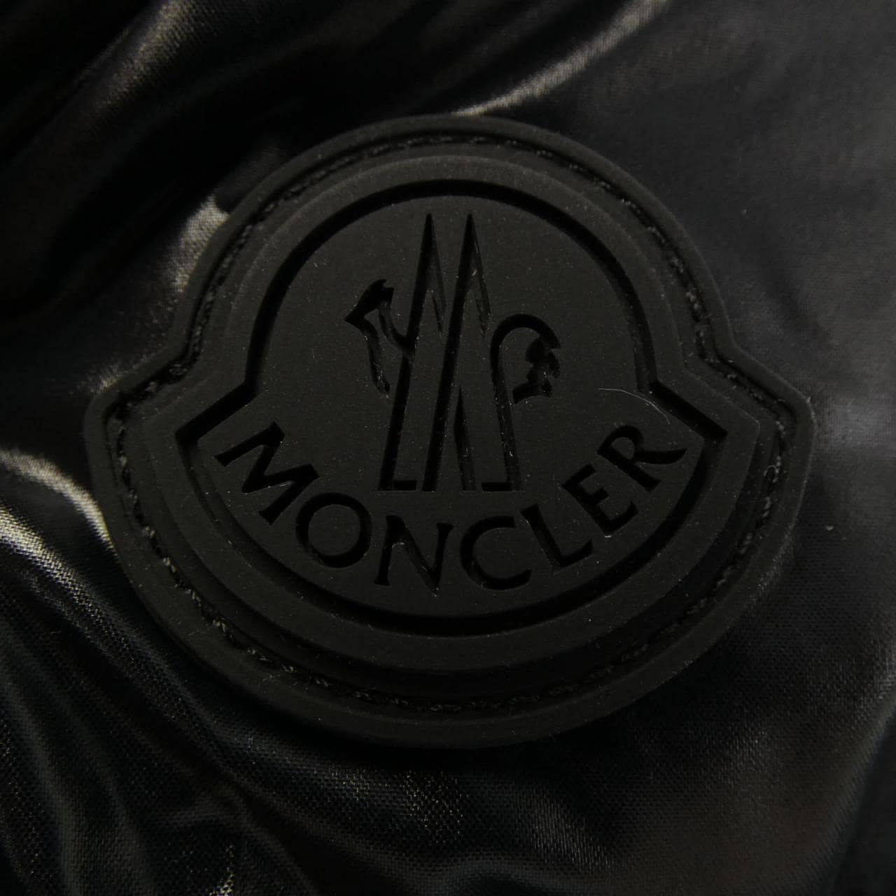 MONCLER蒙克勒羽绒服