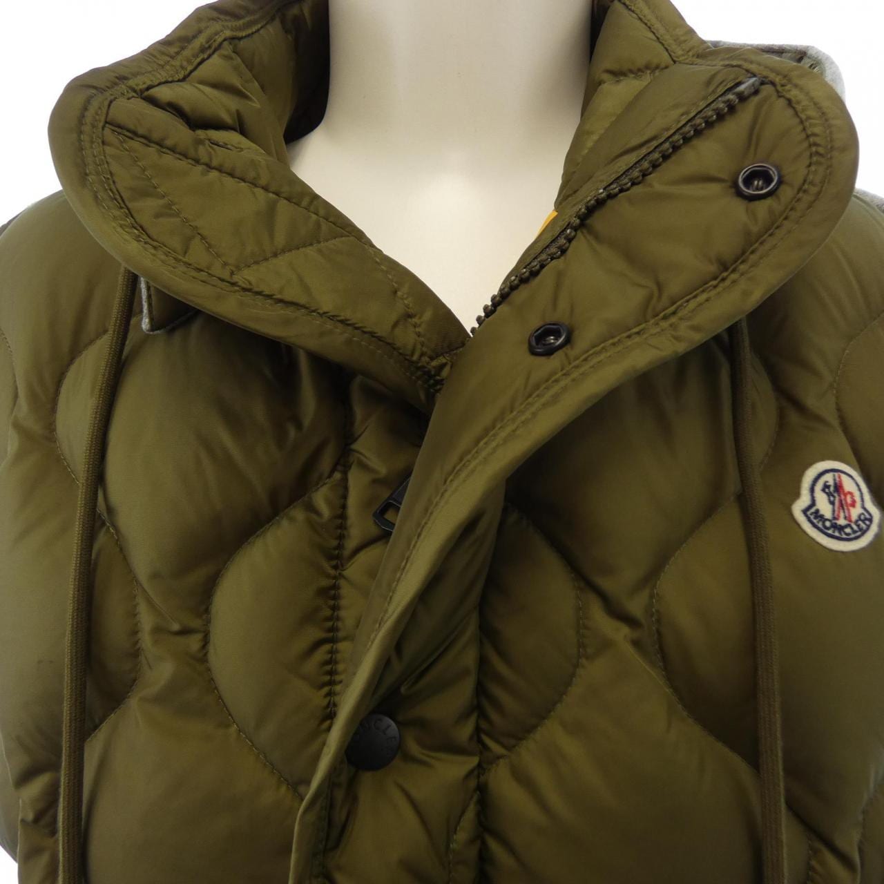 モンクレール MONCLER 20918413000 ダウンベスト