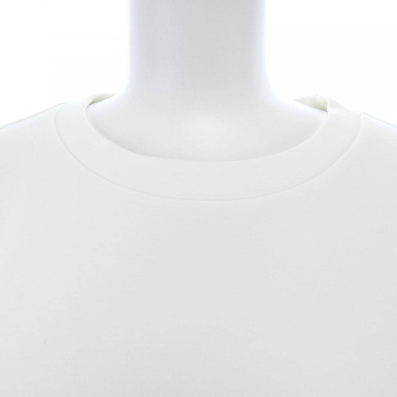 セルリ CELERI 25-070-500-3010-1-0 スウェット