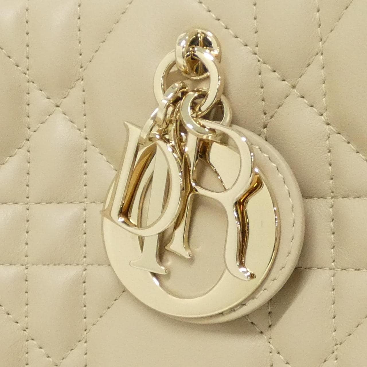 クリスチャンディオール ディオール ブック トート ミディアム M1324OWHP バッグ