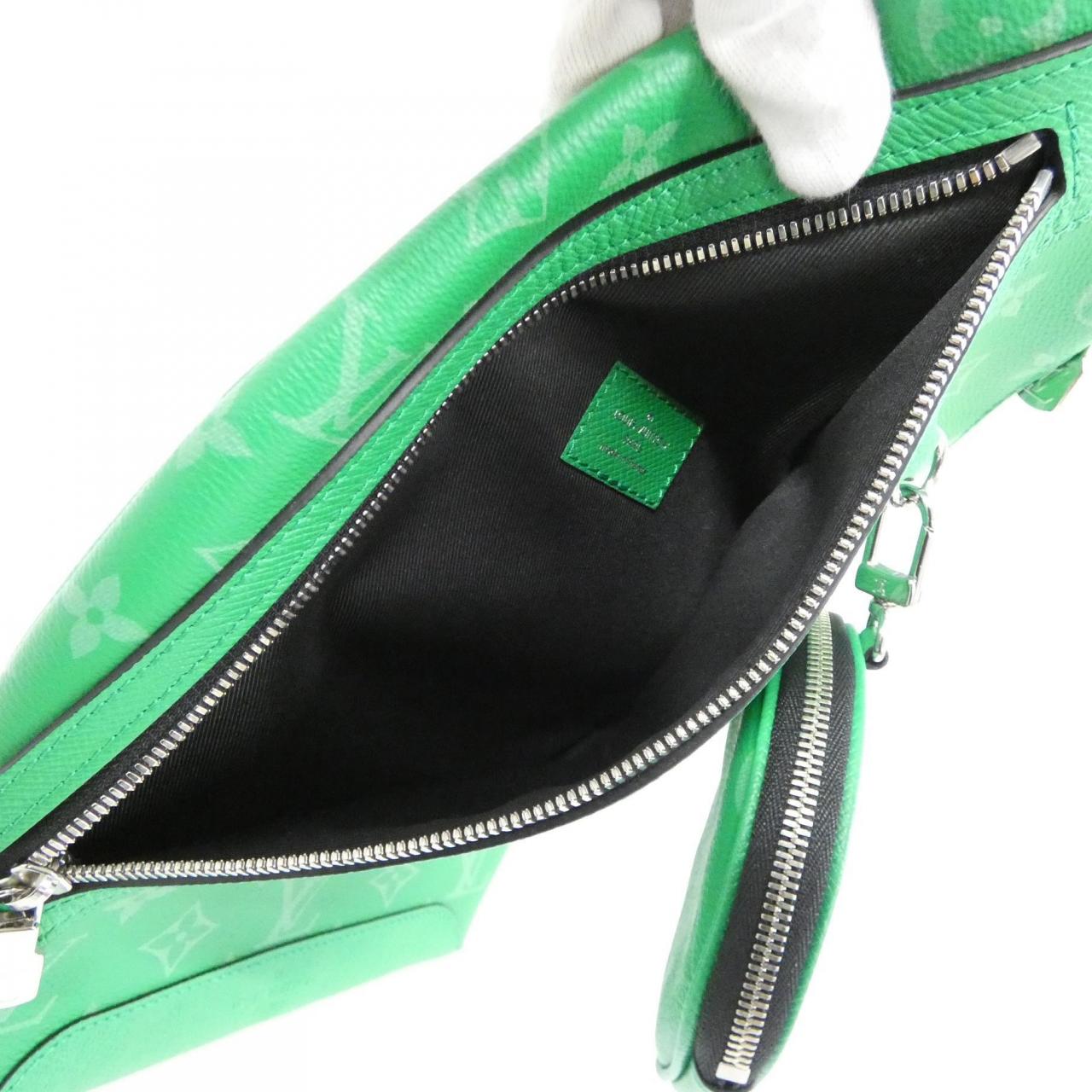 ルイヴィトン タイガ ラマ デュオ スリングバック M31000 バッグ