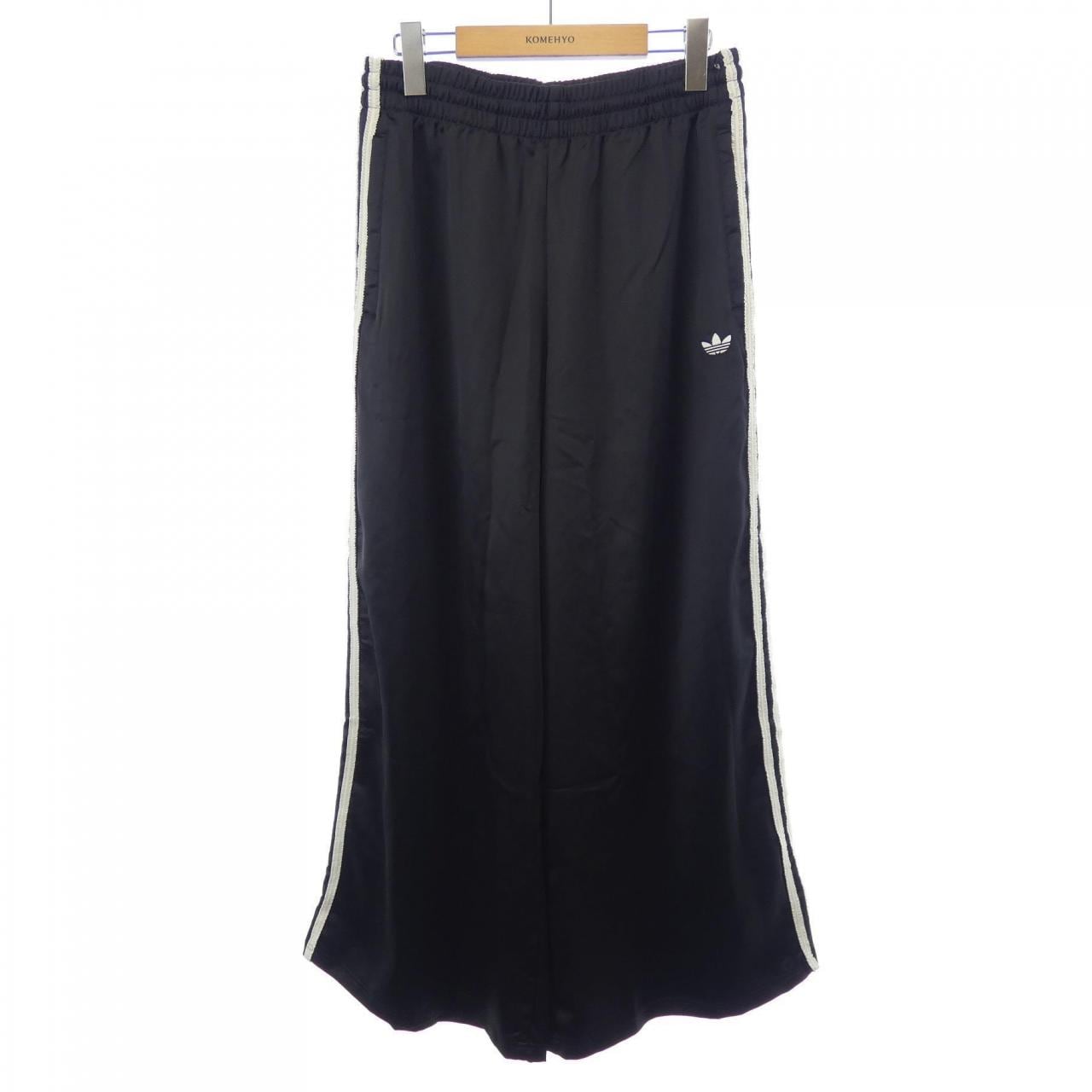 アディダス ADIDAS KC8813 パンツ