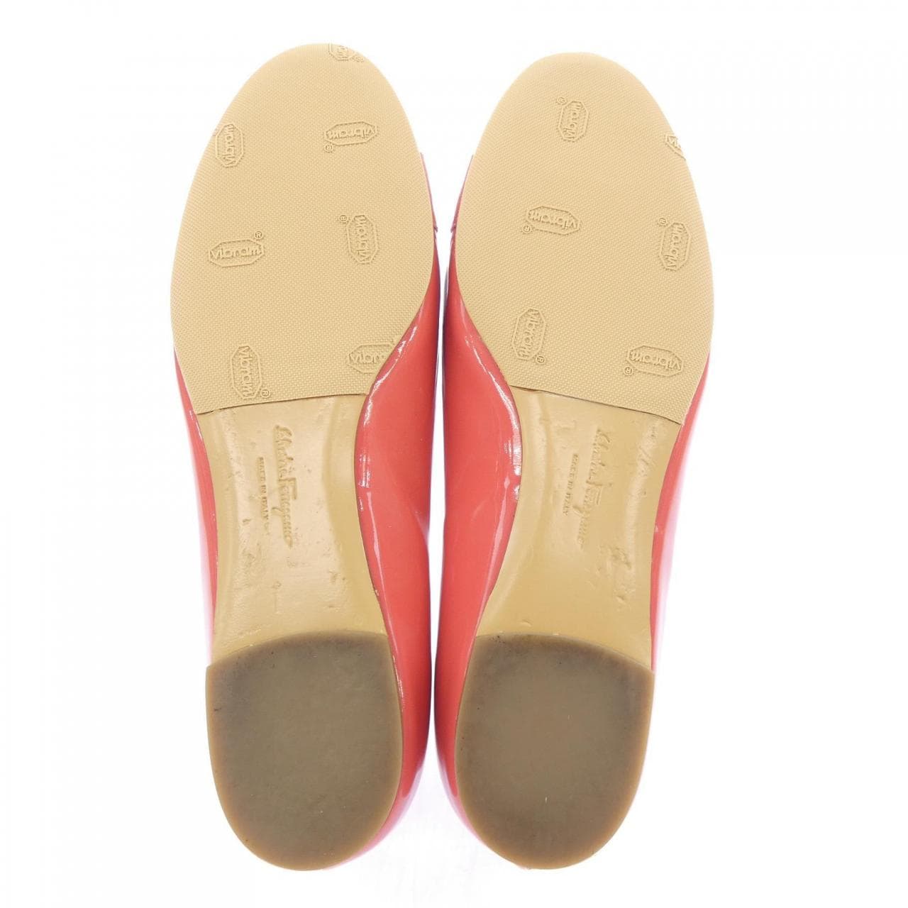 サルヴァトーレフェラガモ SALVATORE FERRAGAMO パンプス