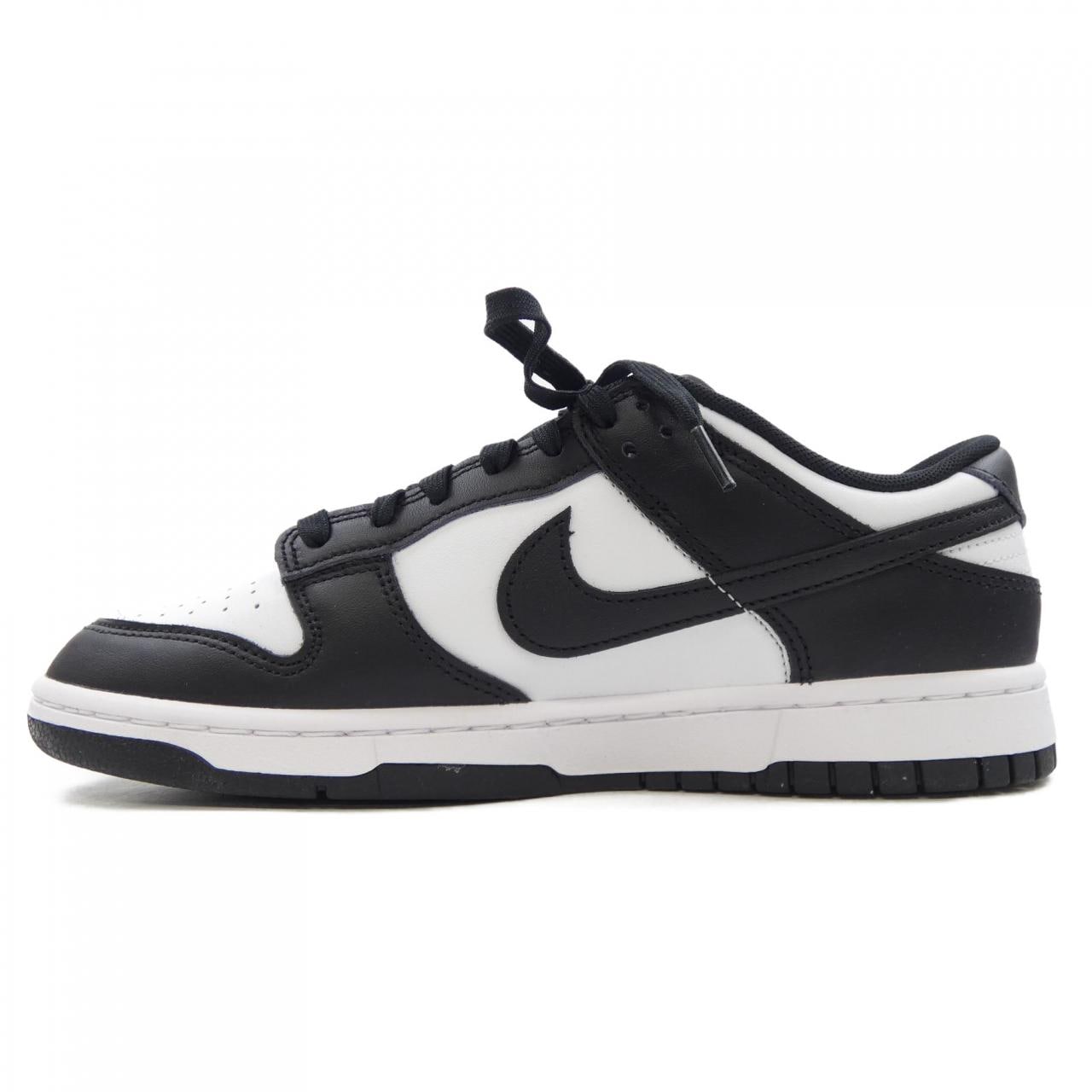 ナイキ NIKE スニーカー