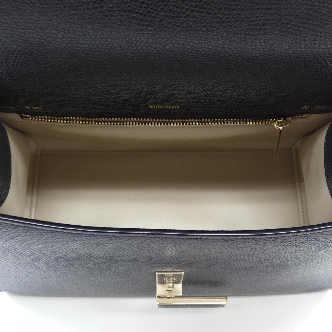 ヴァレクストラ VALEXTRA BAG