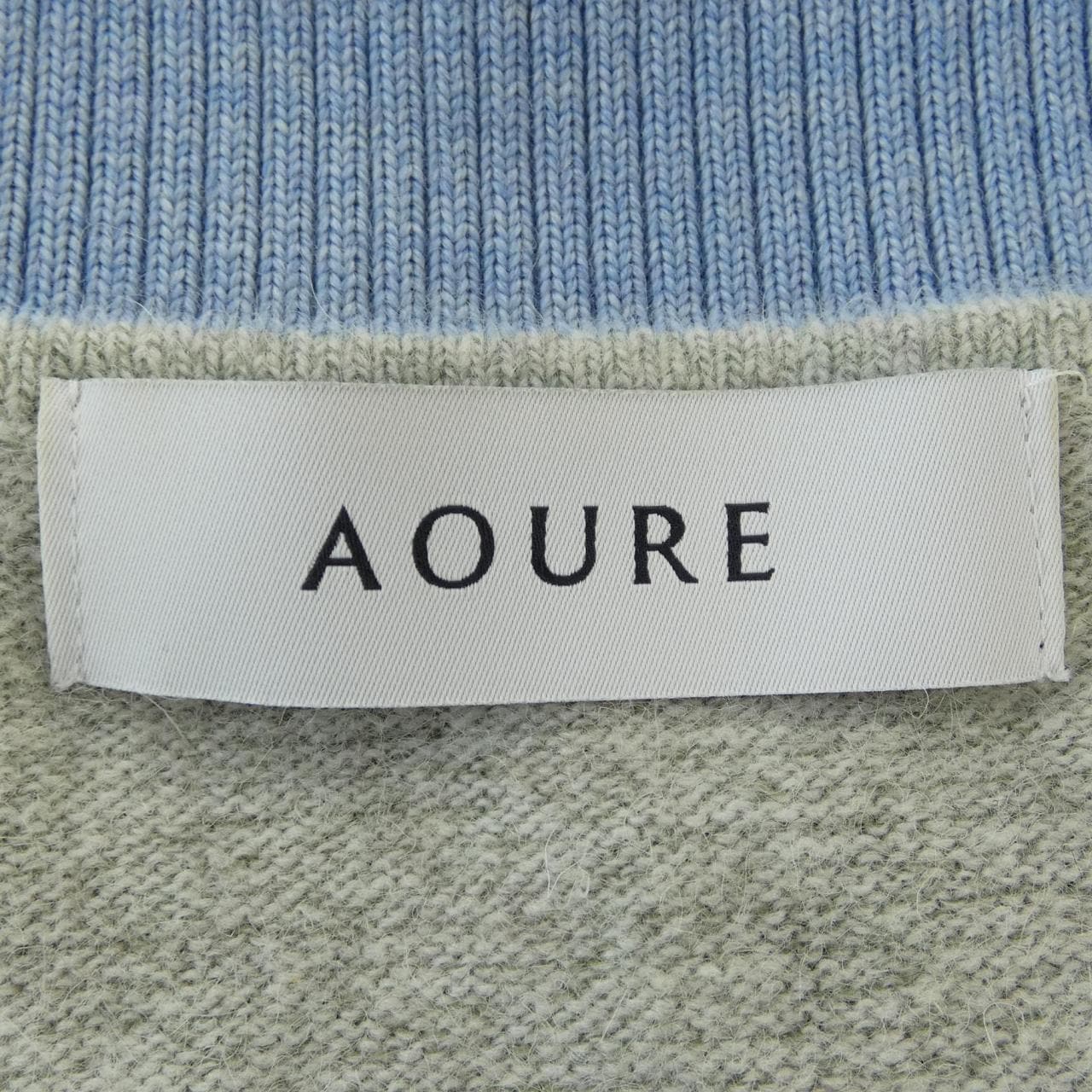 羊毛AOURE開襟衫