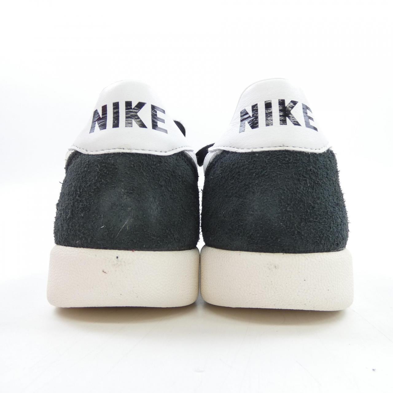 ナイキ NIKE DC1982-001 スニーカー