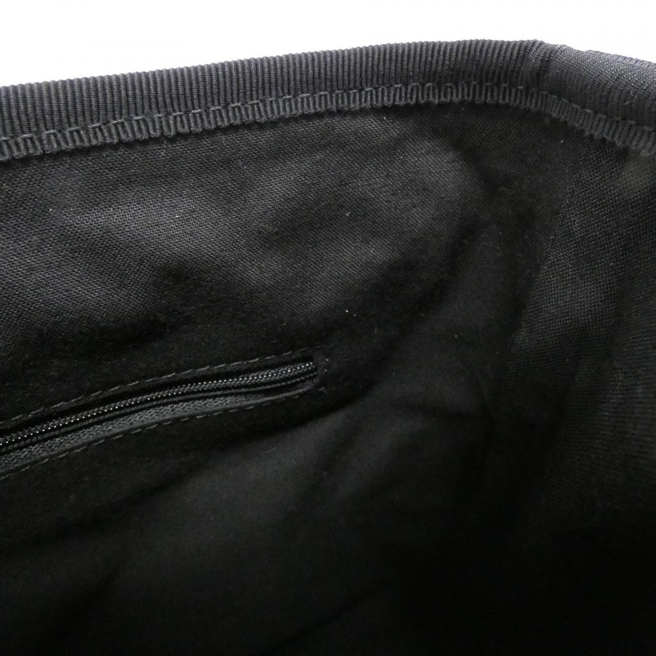 バレンシアガ エクスプローラー メッセンジャー 620259 ショルダーバッグ