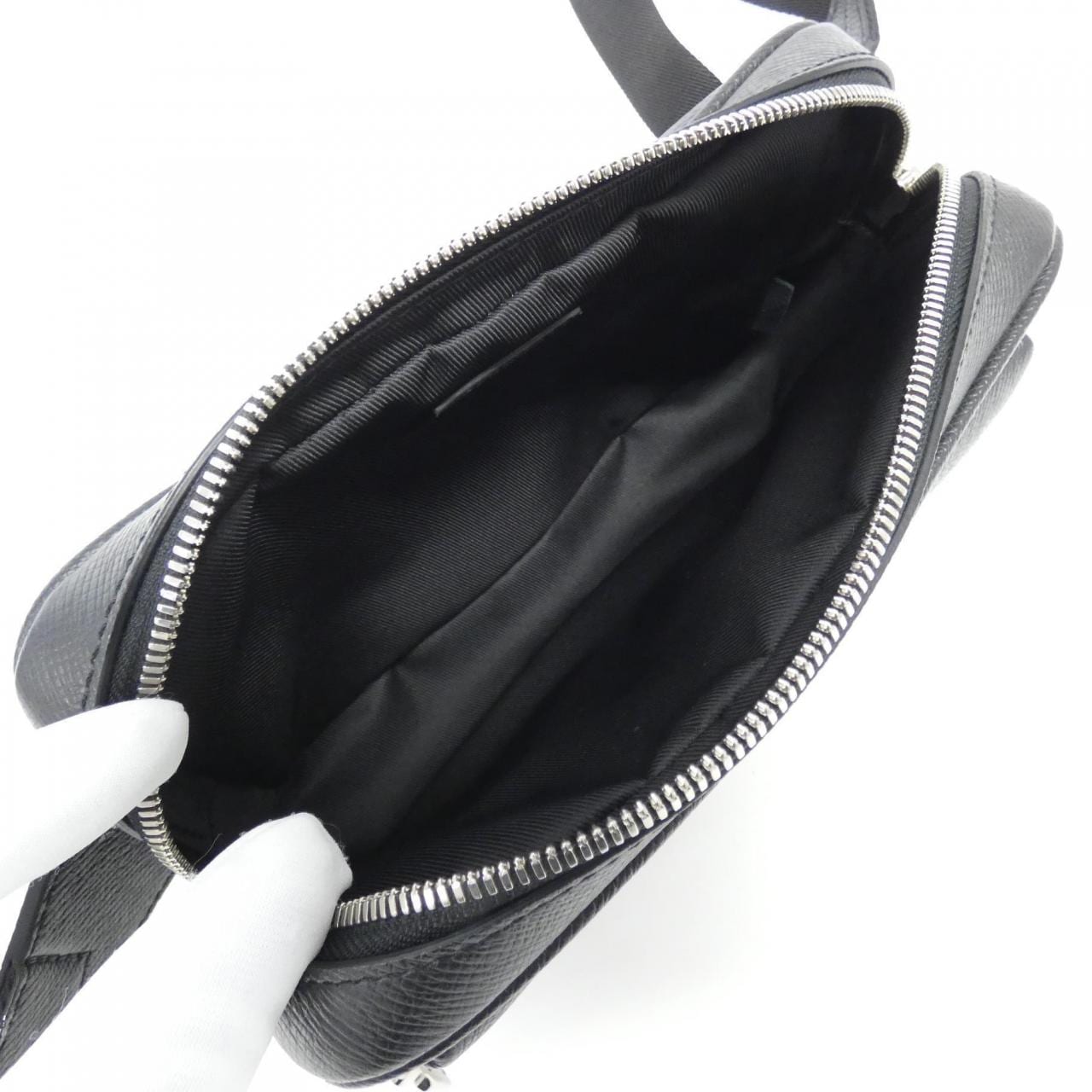 LOUIS VUITTON Taiga Rama Bum Bag Outdoor M30245 Shoulder Bag