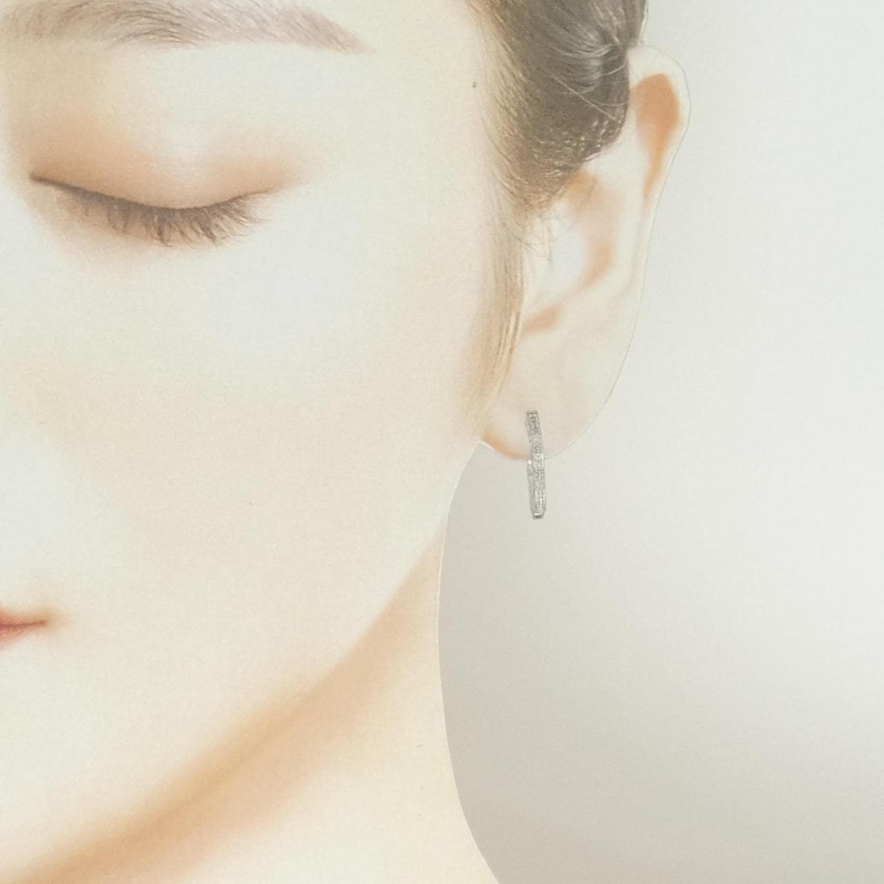 750WG フラワー×スター ダイヤモンド ピアス