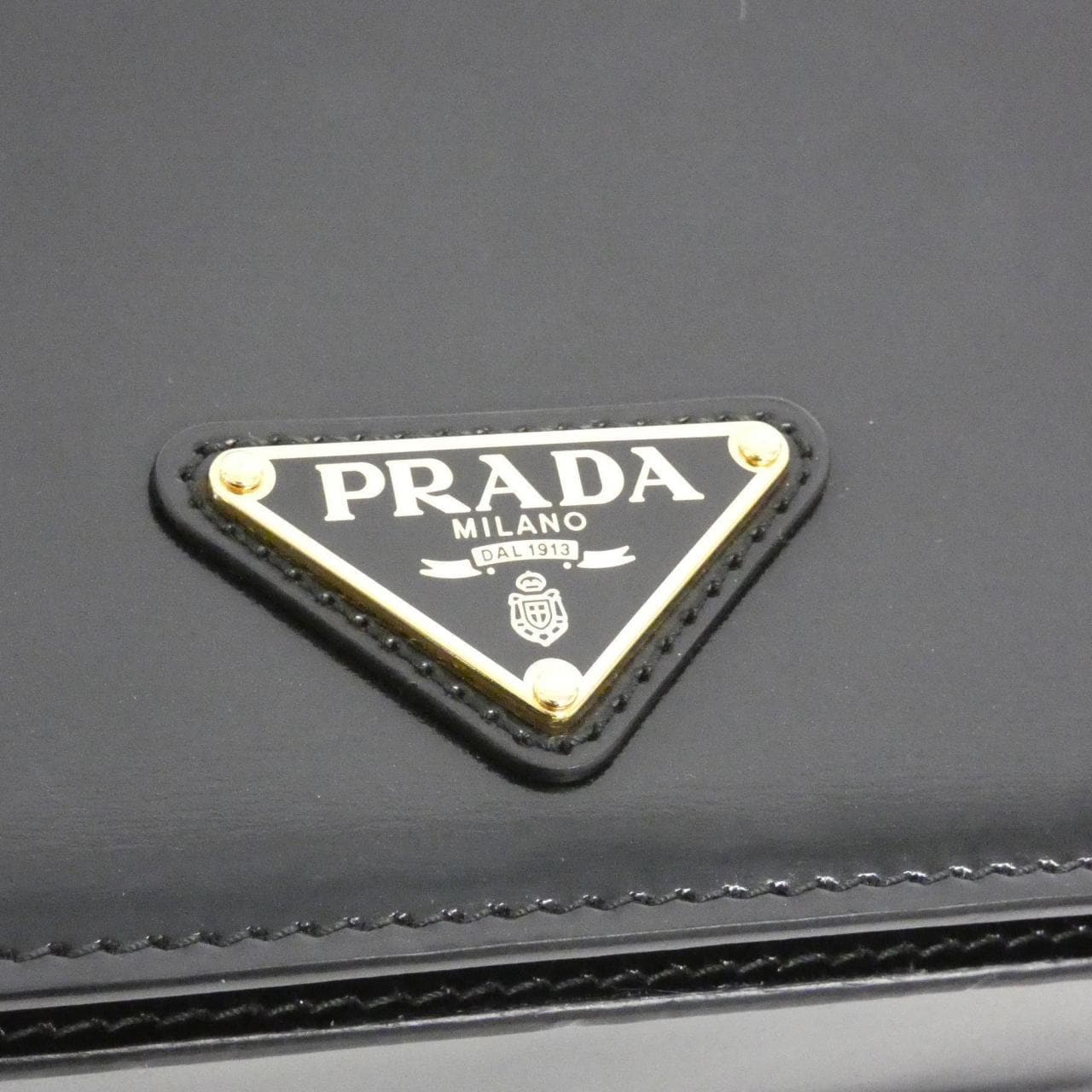 Prada 1BD350肩背包