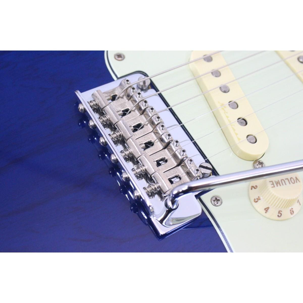 ＦＥＮＤＥＲ　　ＤＥＬＵＸＥ　ＳＴＲＡＴＯＣＡＳＴＥＲ
