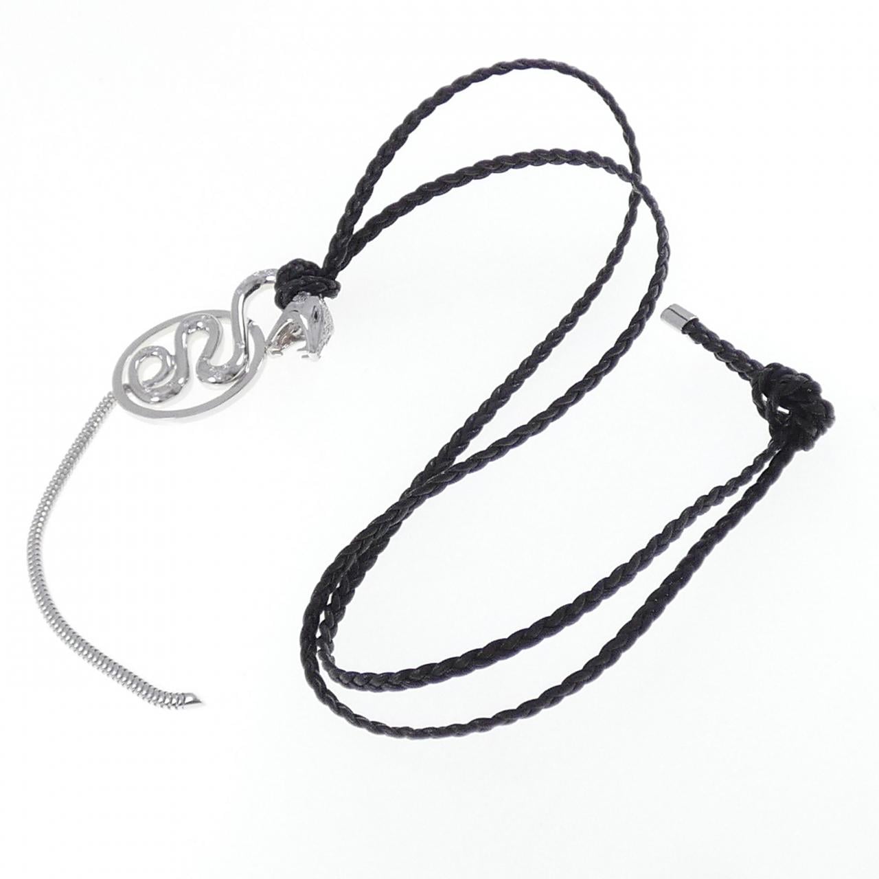 ブシュロン トゥルブル ネックレス