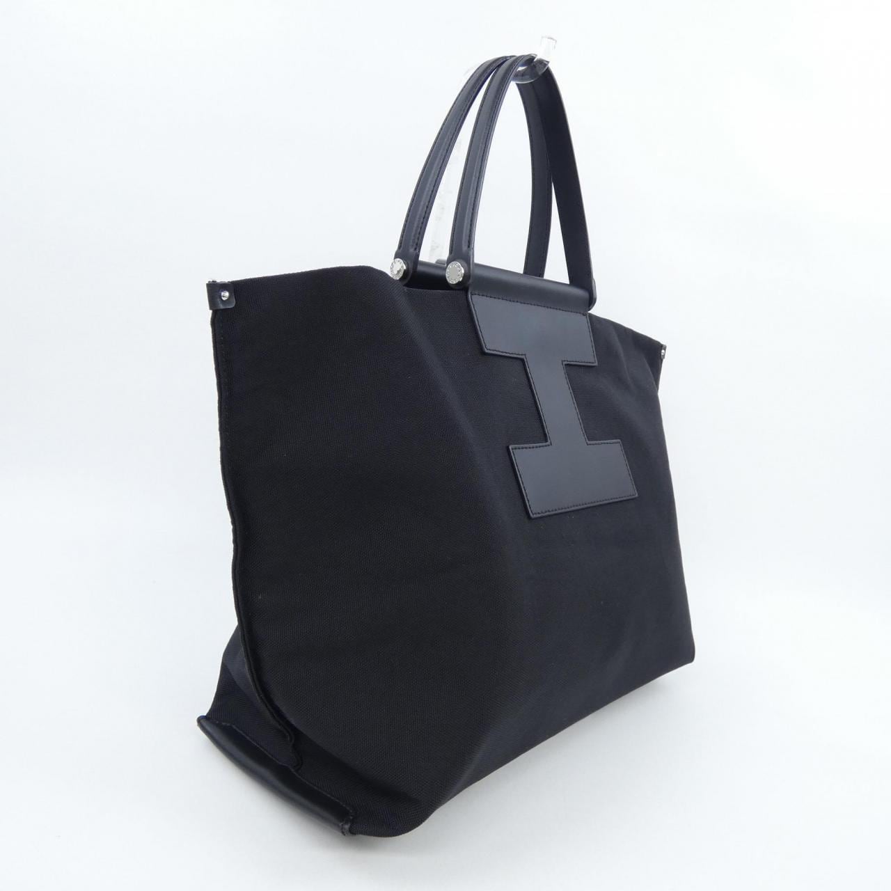 イアクッチ IACUCCI BAG