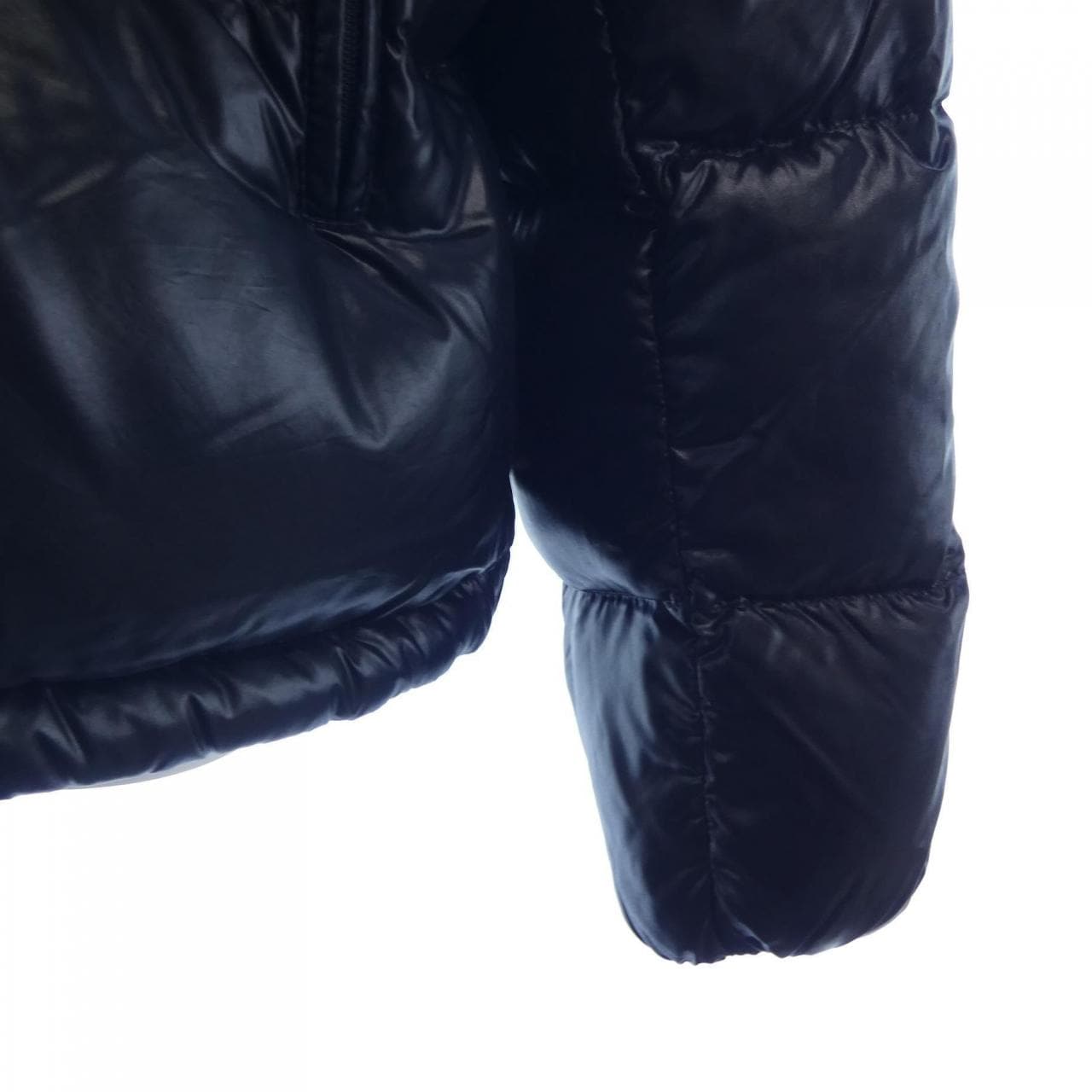 モンクレール MONCLER CHOUELLE ダウンジャケット