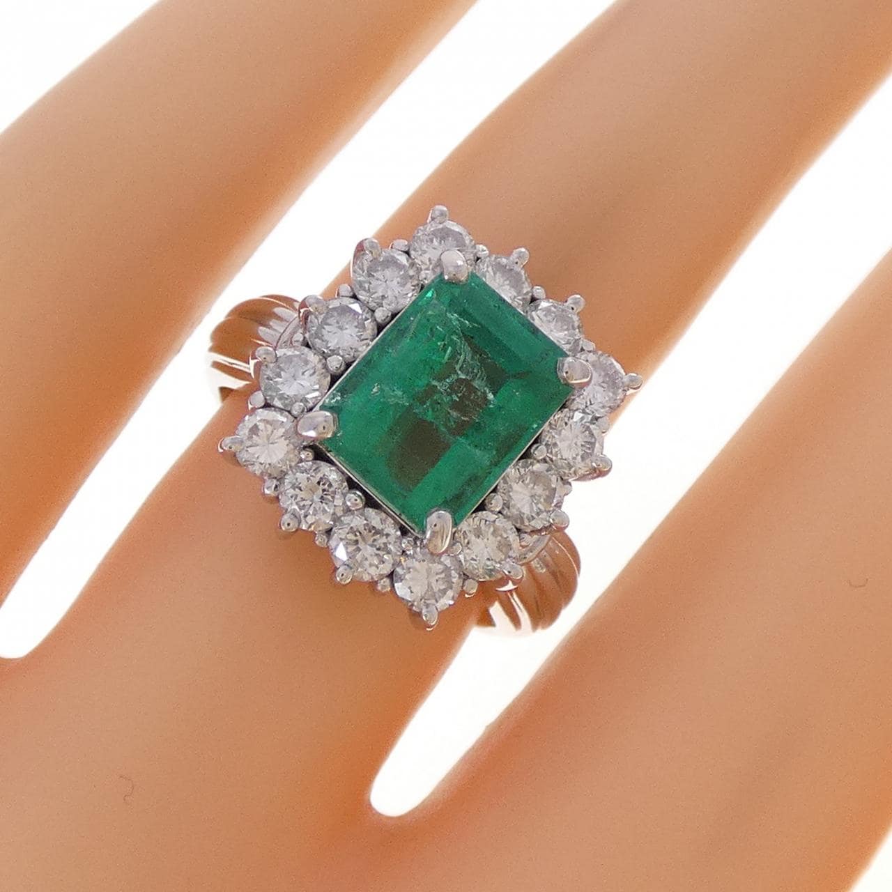 PT900 エメラルド リング 2.53CT
