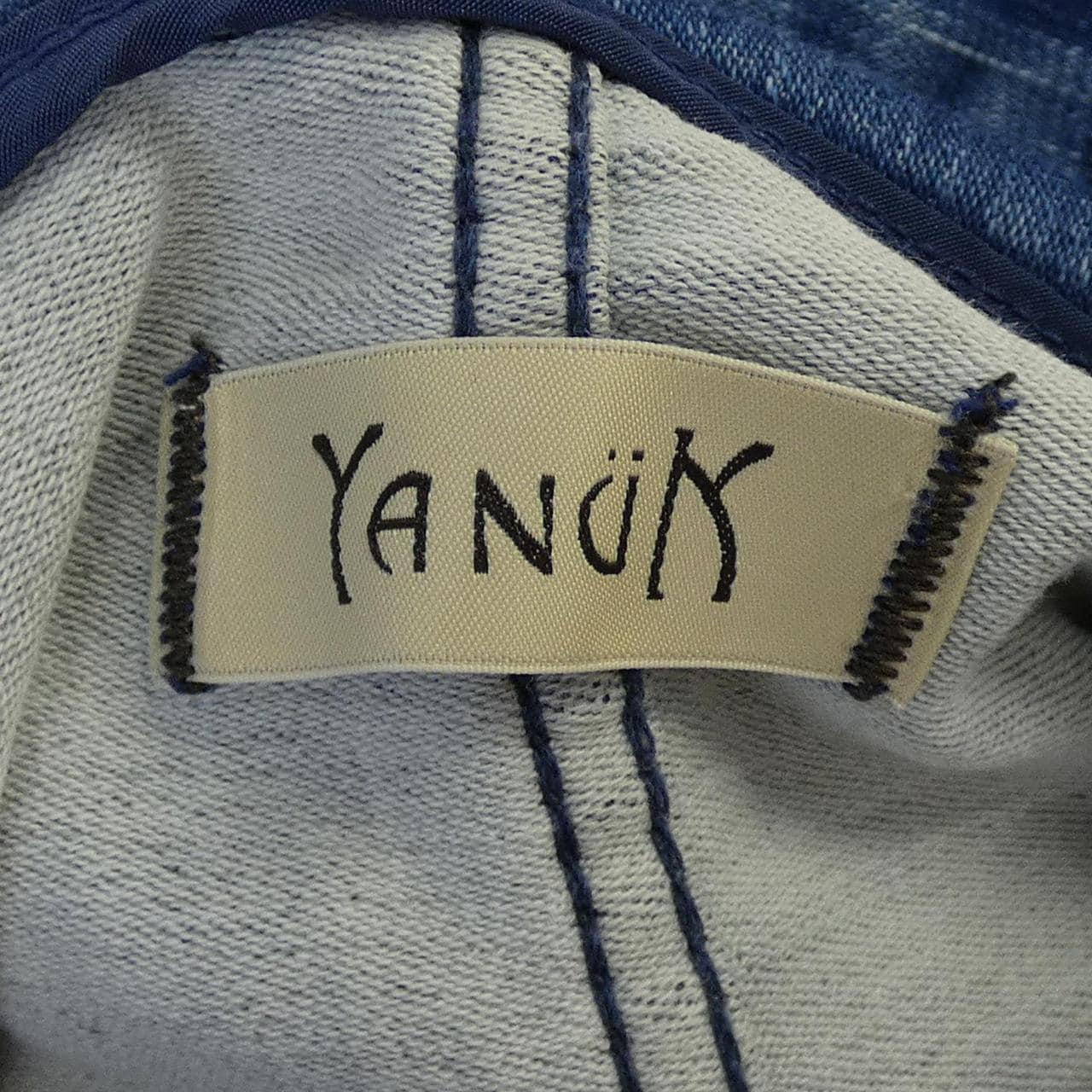ヤヌーク YANUK 57193114 パーカー