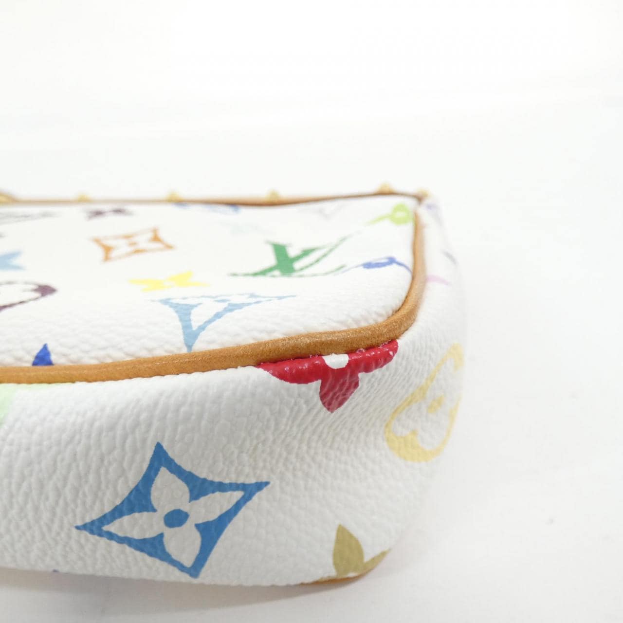 LOUIS VUITTON Multicolor Pochette Accessory M92649 Accessory Pouch