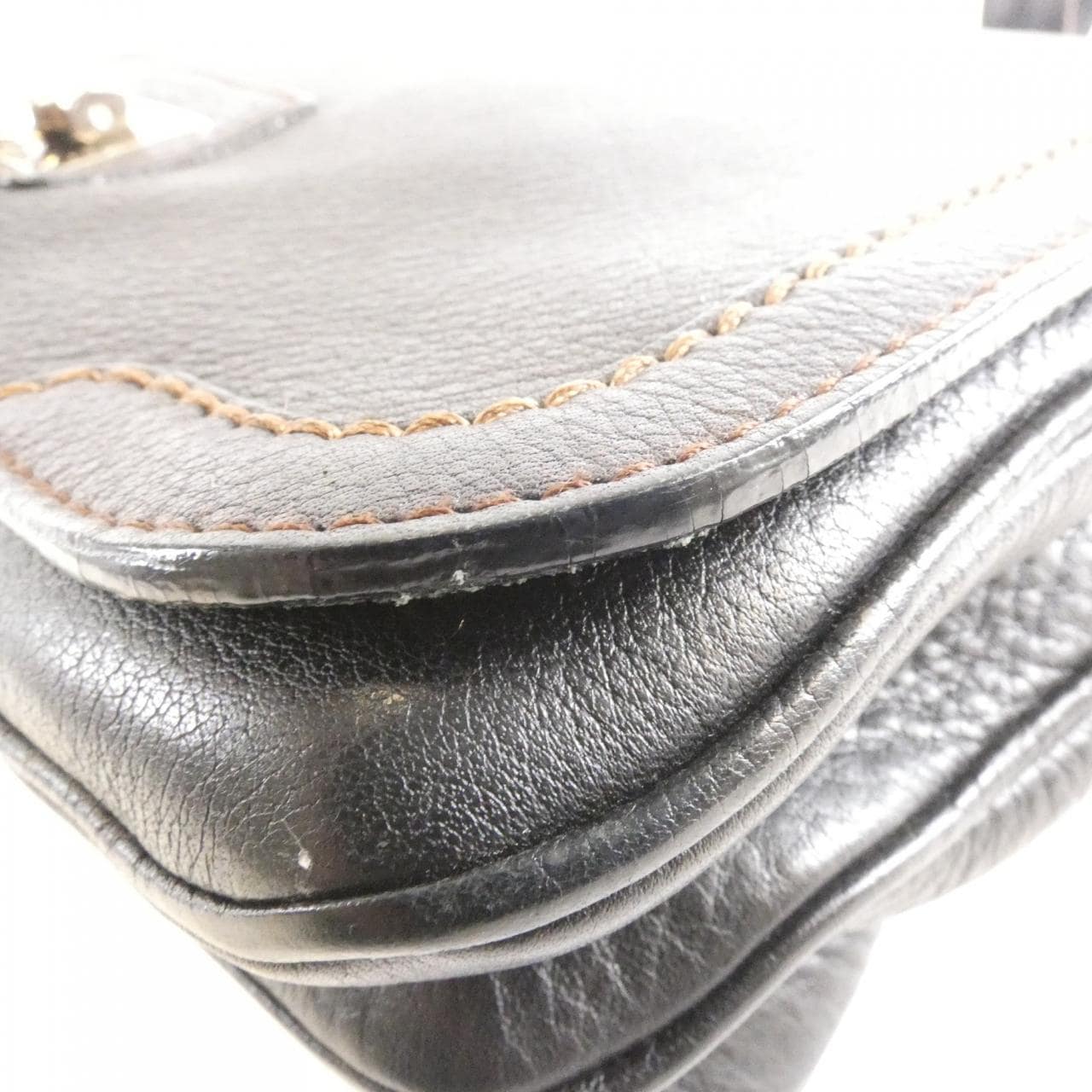 サルヴァトーレフェラガモ 21 6877 ショルダーバッグ