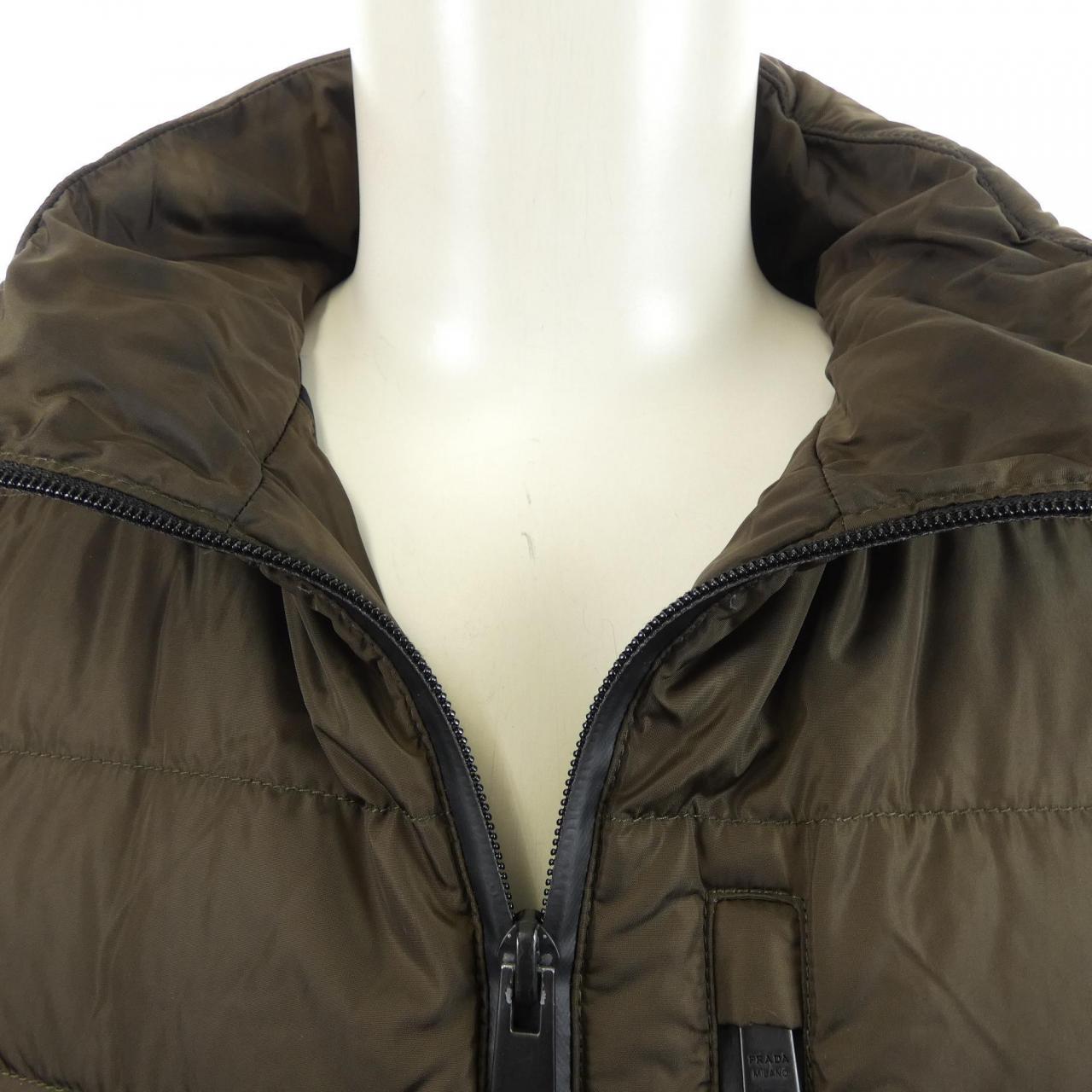 プラダ PRADA SGN539 R172 Q04 ダウンジャケット