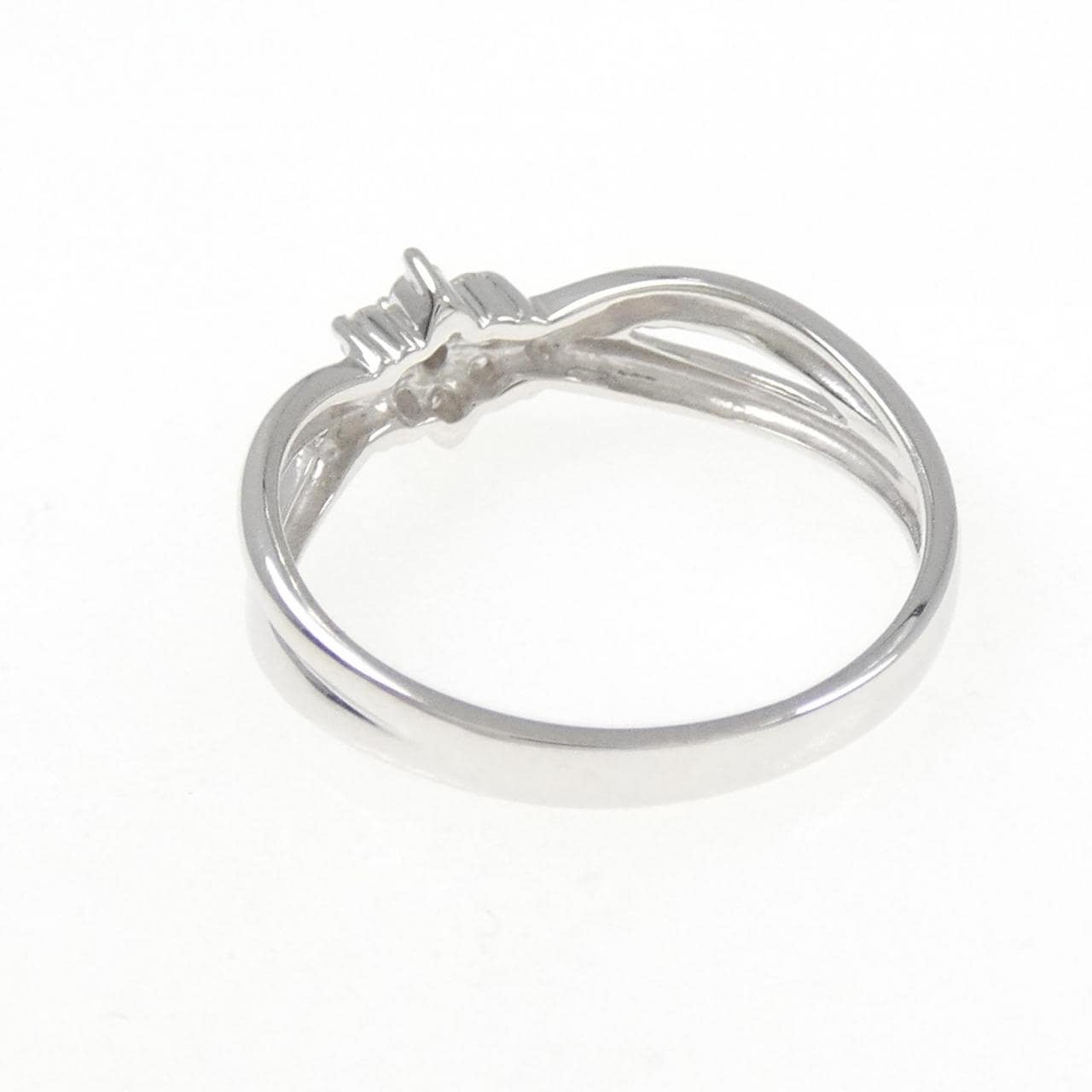 K18WG フラワー ダイヤモンド リング 0.11CT