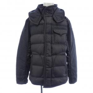 モンクレール MONCLER ダウンジャケット