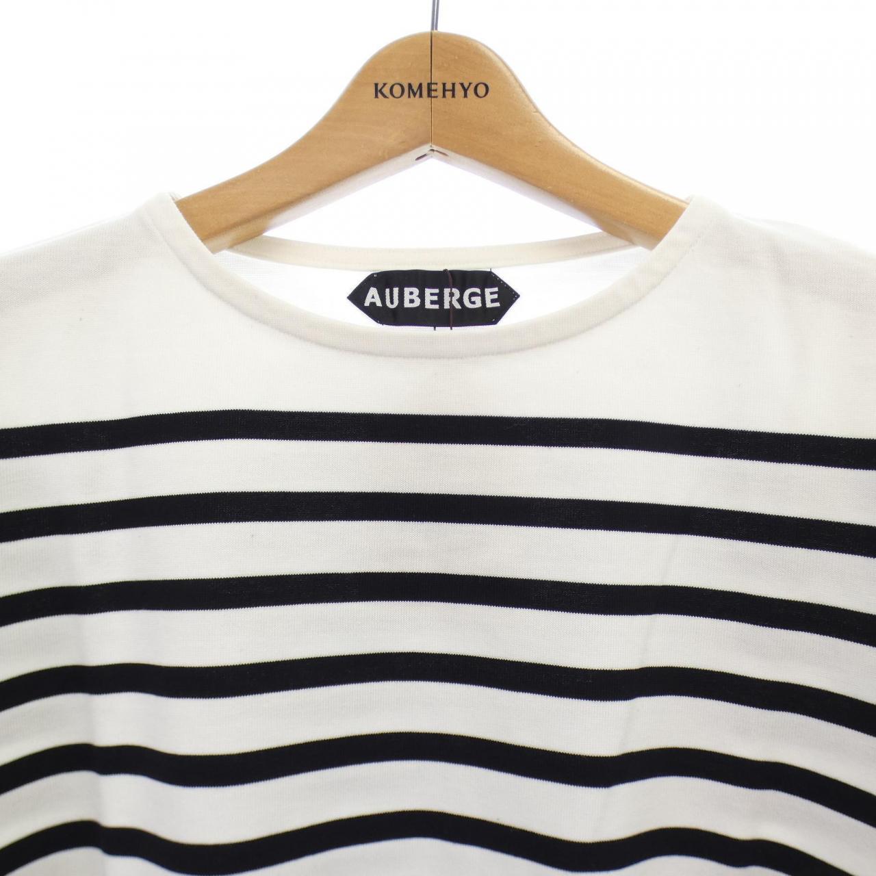 オーベルジュ AUBERGE Tシャツ