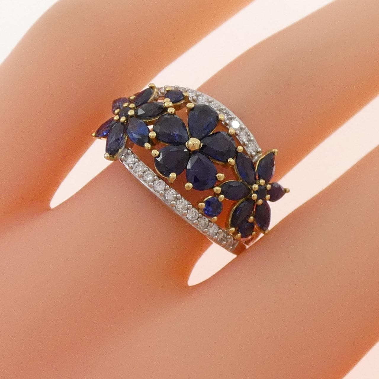 ジーエスティービー サファイヤ リング 2.00CT