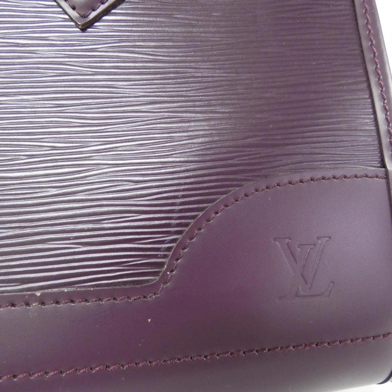 LOUIS VUITTON Epi Madeleine PM M5933K 肩背包