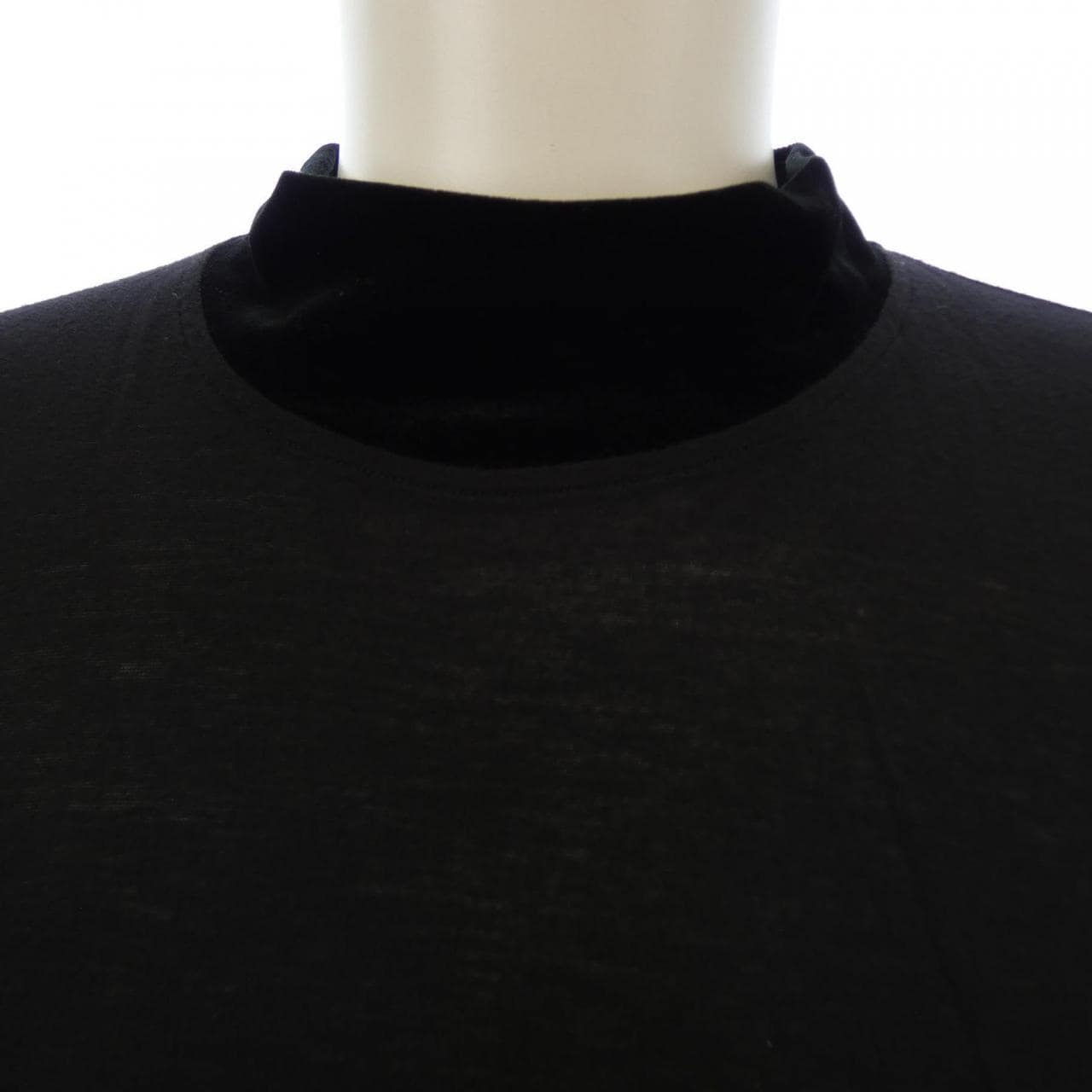 ジョルジオ アルマーニ GIORGIO ARMANI トップス