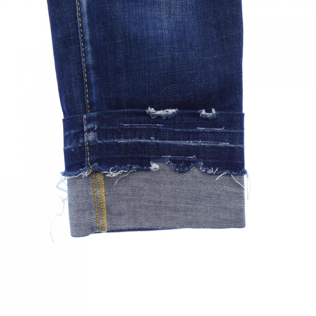 ディースクエアード DSQUARED2 S75LB0031 ジーンズ
