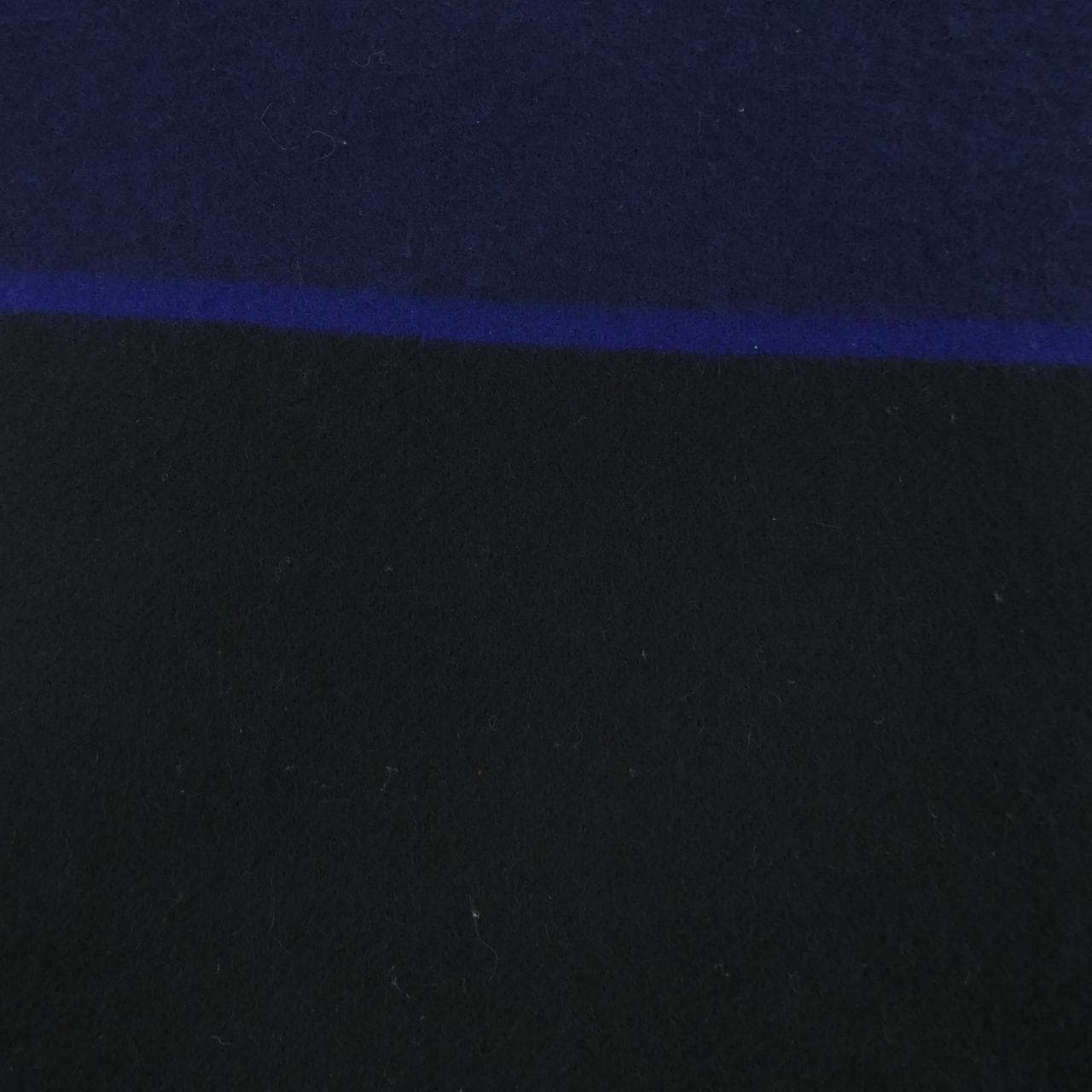 ロエベ LOEWE A-28003861 MUFFLER