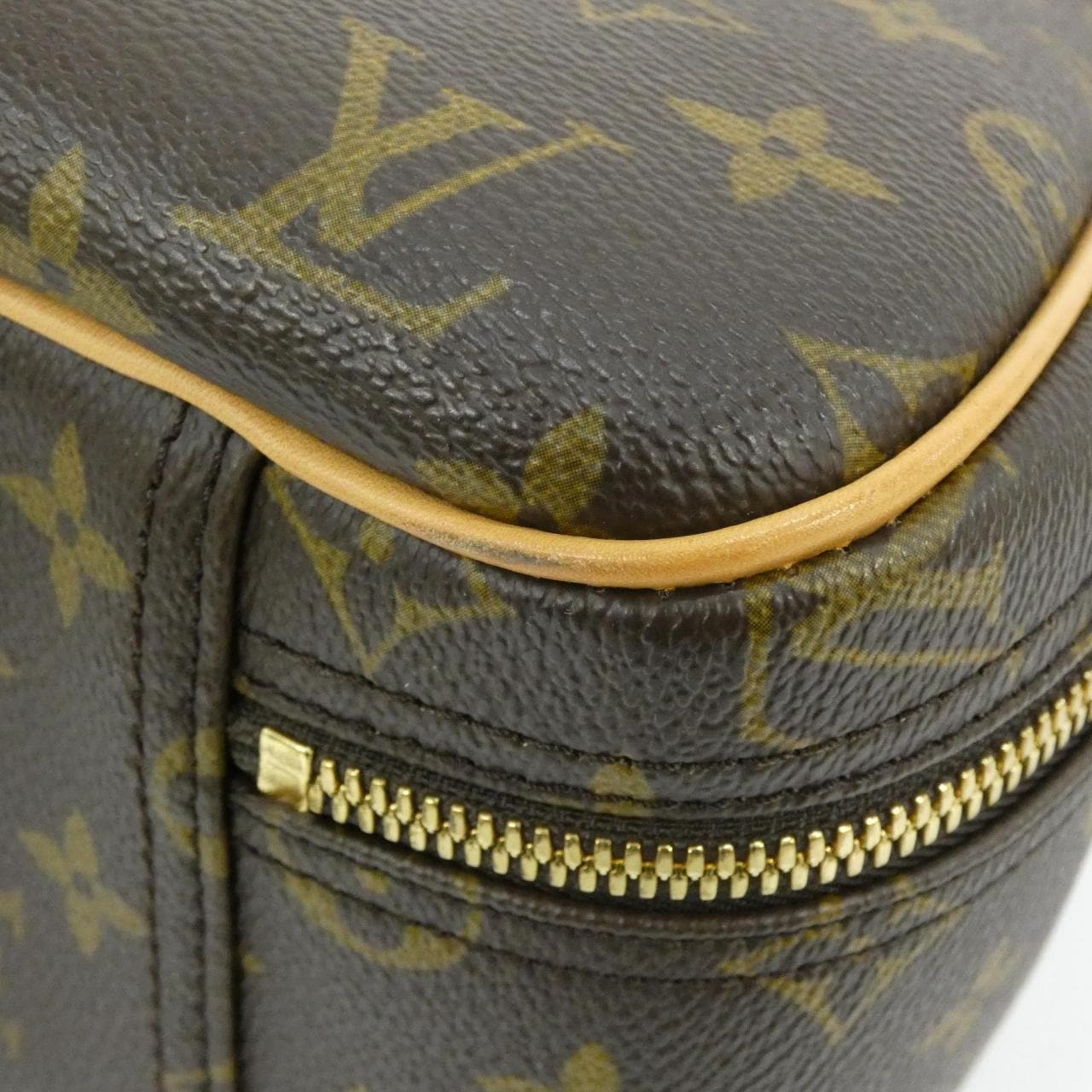 ルイヴィトン モノグラム エクスカーション M41450 バッグ