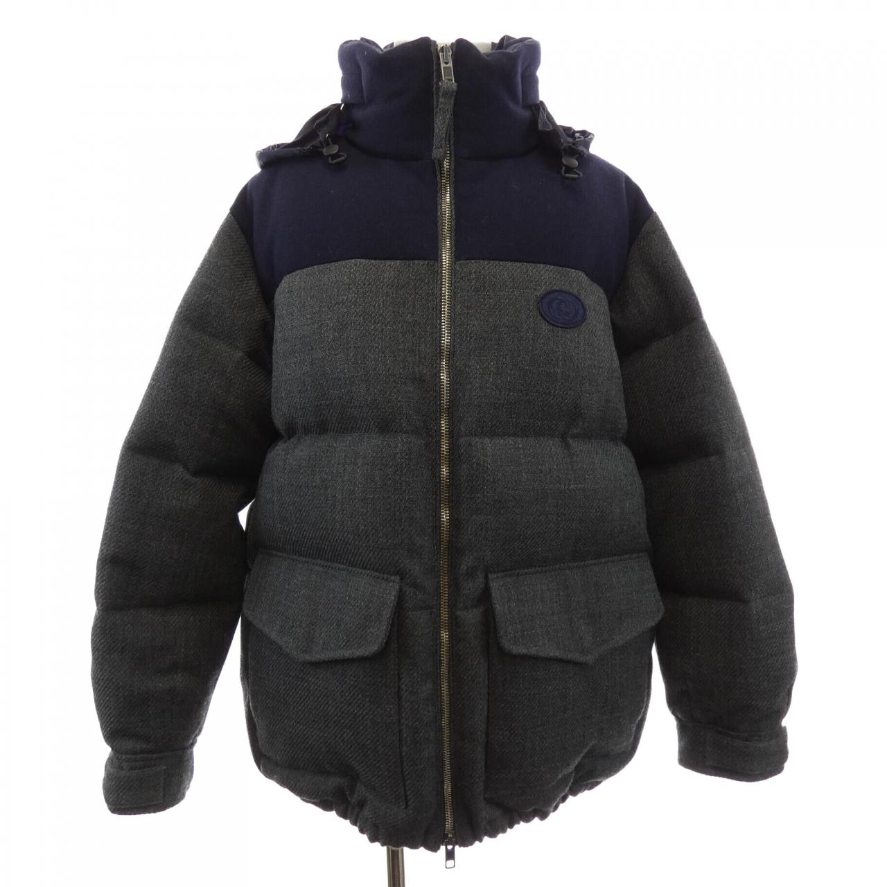 グッチ GUCCI 770791 Z8BNU ダウンジャケット